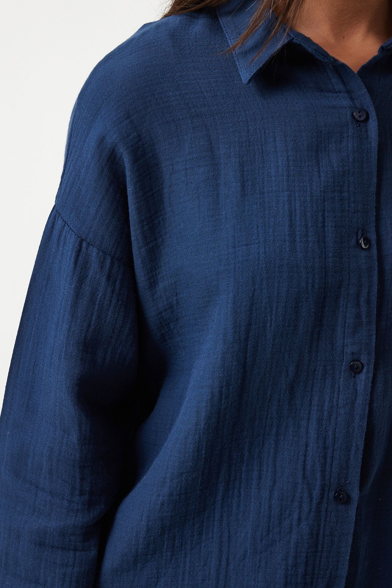 ISTANBUL Oversized Textured Cotton Shirt with Pocket 4