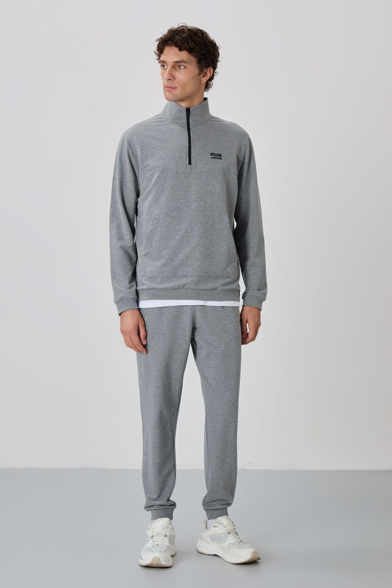 TOMMY Men's Zip-Front Sweatshirt And Pants Set 3