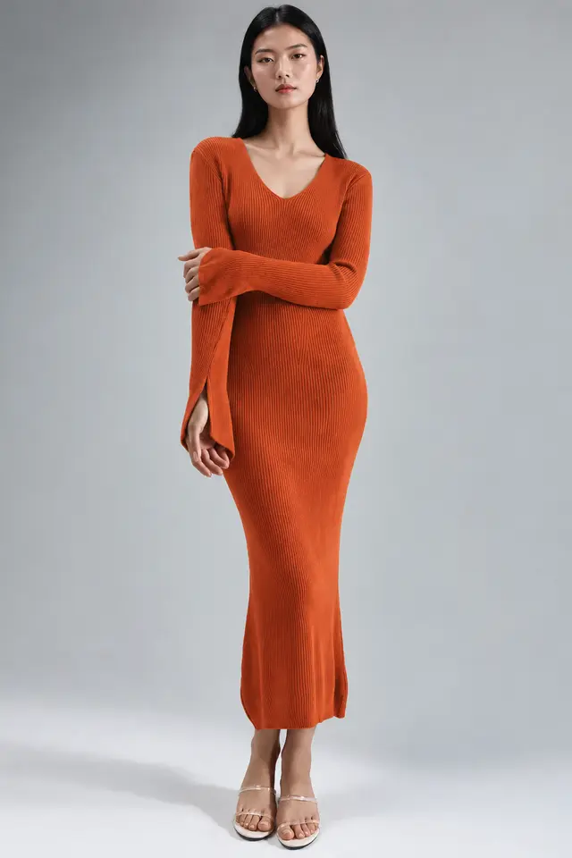 MY FASHION V-Neck Textured Maxi Knit Dress with Slit