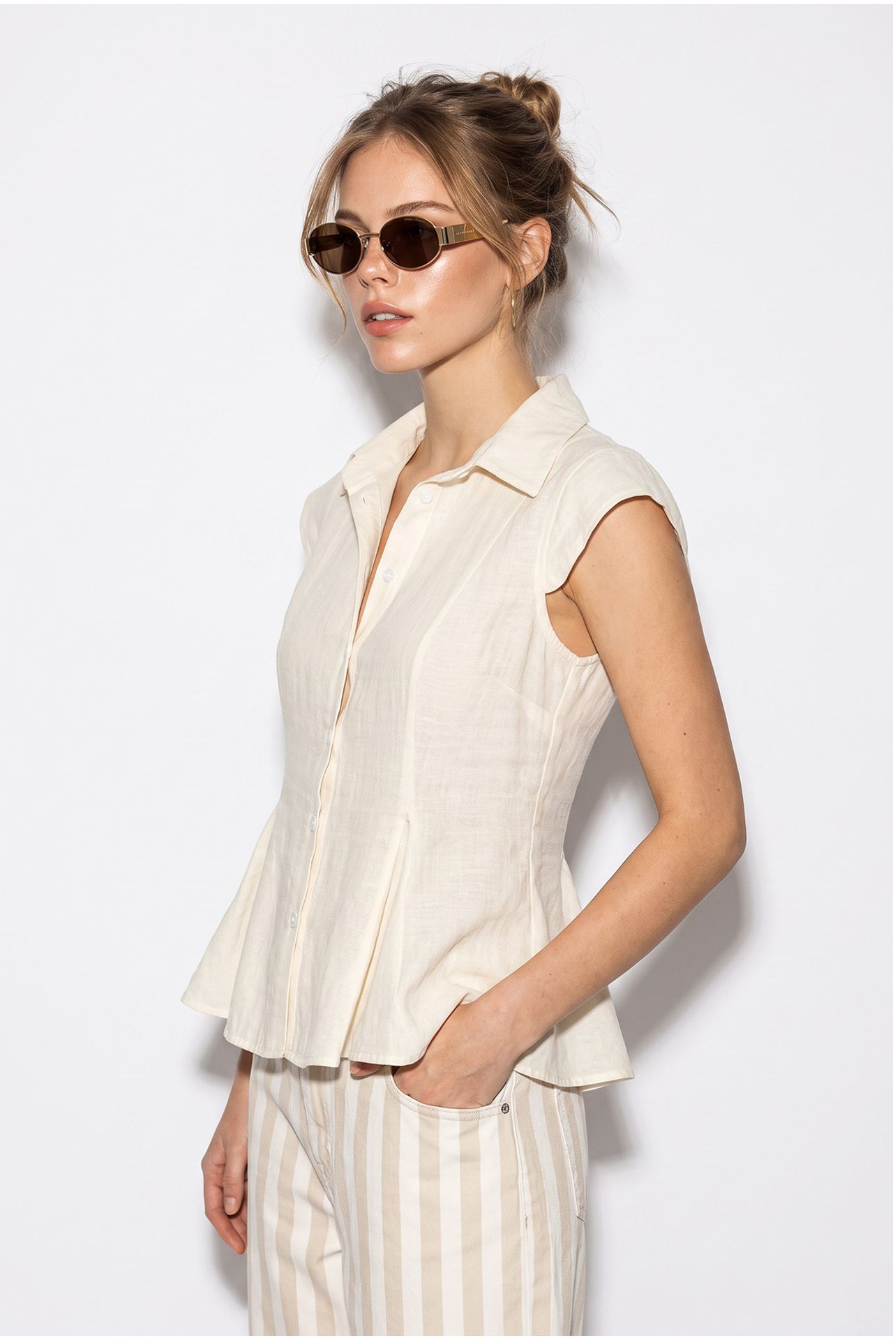 LUCCI Fitted Sleeveless Cotton Shirt 4