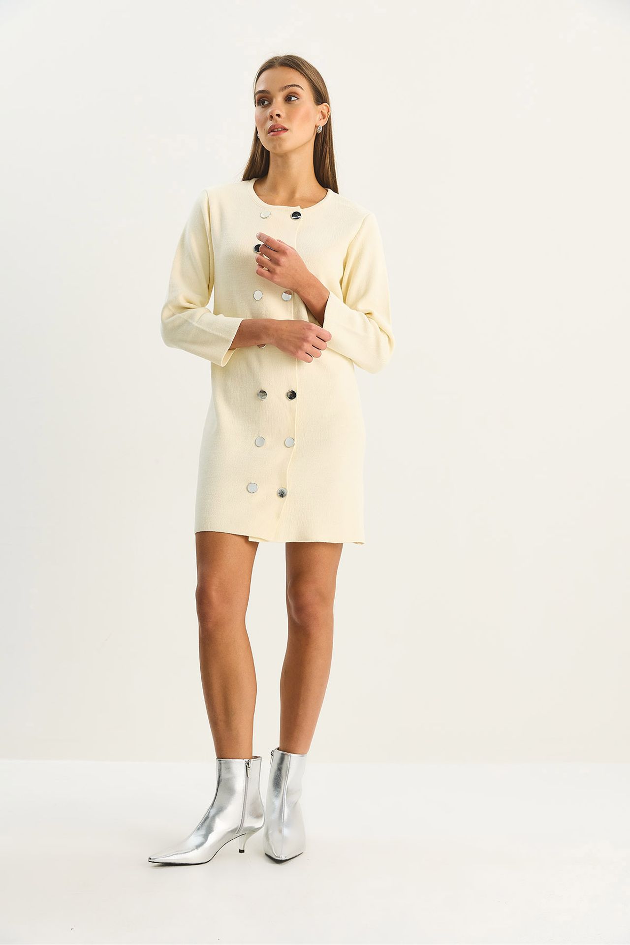 LUCCI Knit Mini Dress with Buttoned 4