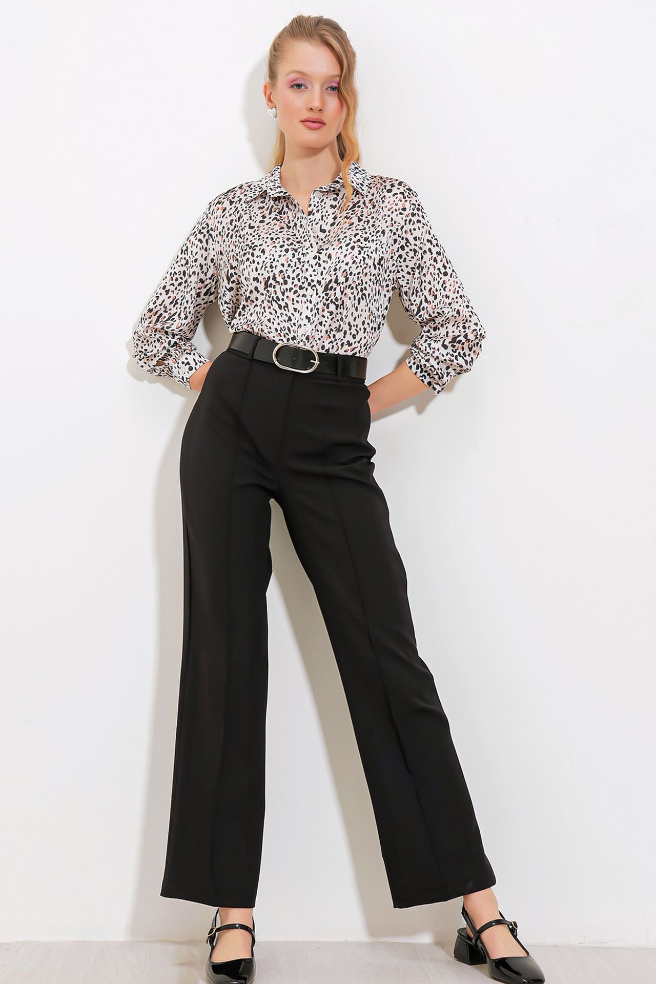 BDART High Waist Straight Leg Crepe Pants 1