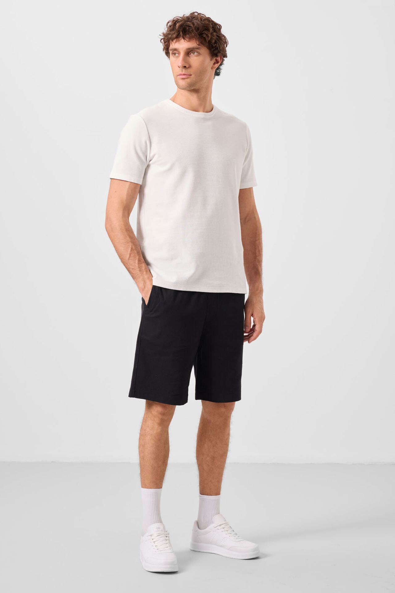 TOMMY Men's Chino Shorts 3