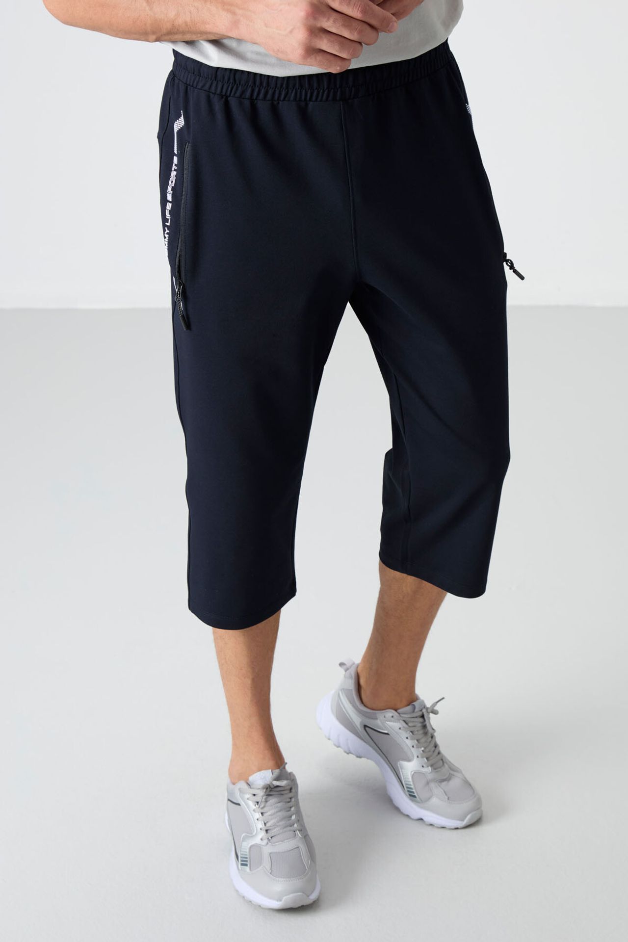 TOMMY Men's Capri Cycling Shorts 3
