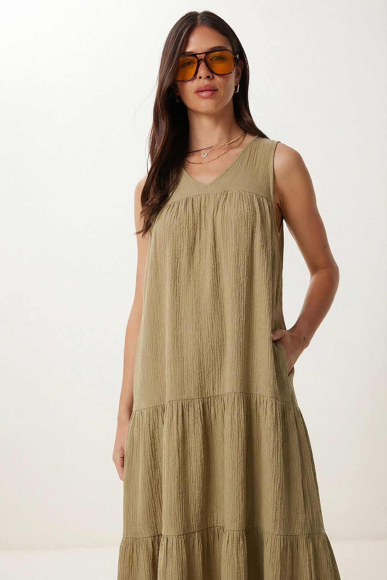 ISTANBUL Frilly V-Neck Midi Dress 4