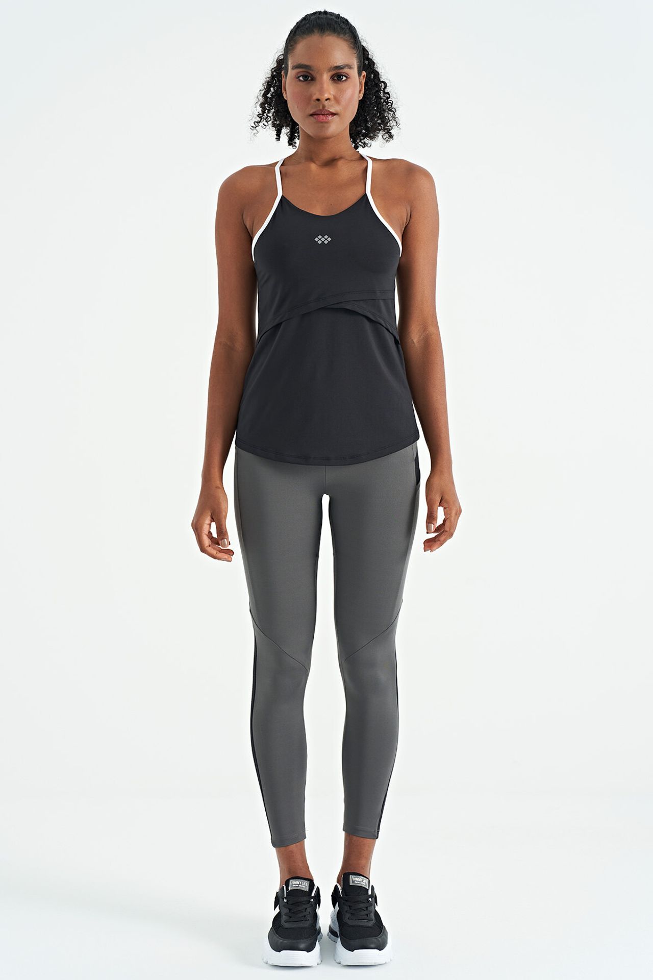 TOMMY Sleeveless Knit Active Top 3