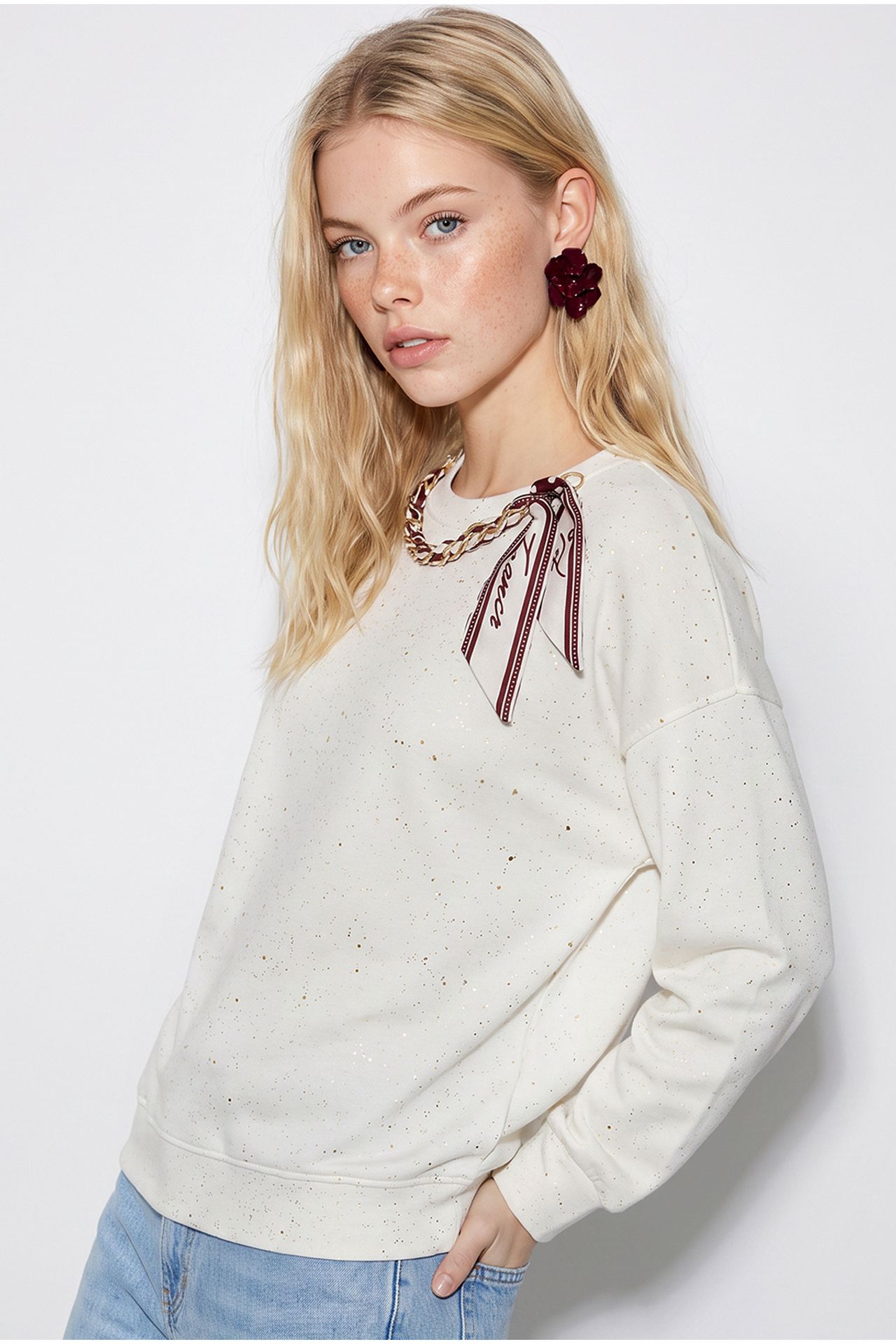 LUCCI Women's Sweatshirt 4