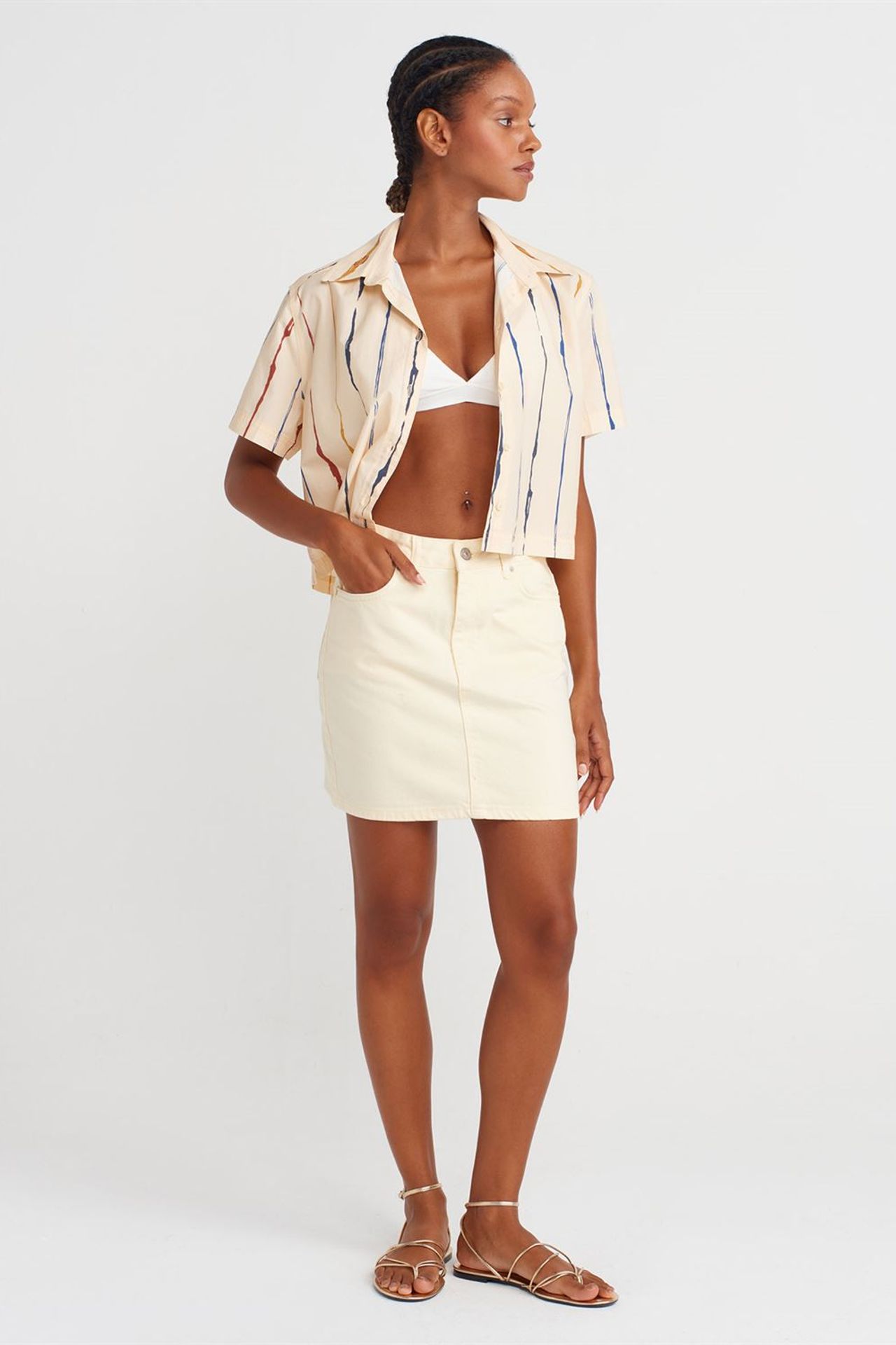 DILVIN Women’s Striped Crop Shirt 4