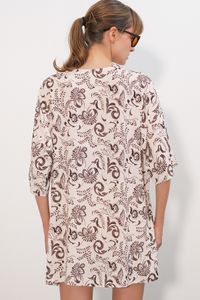 white-image-4
