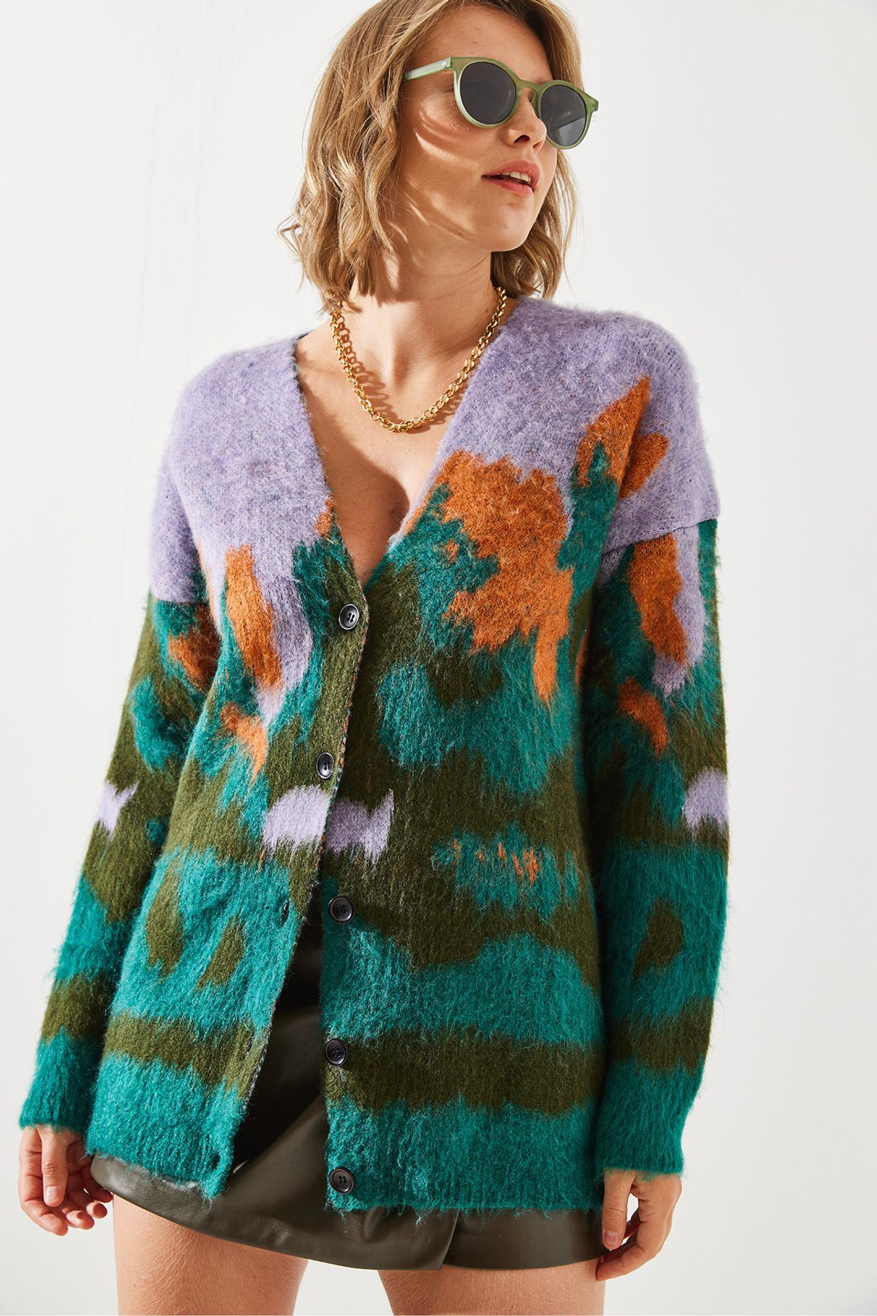 LUCCI Long Thick Jacquard Cardigan with Button Closure