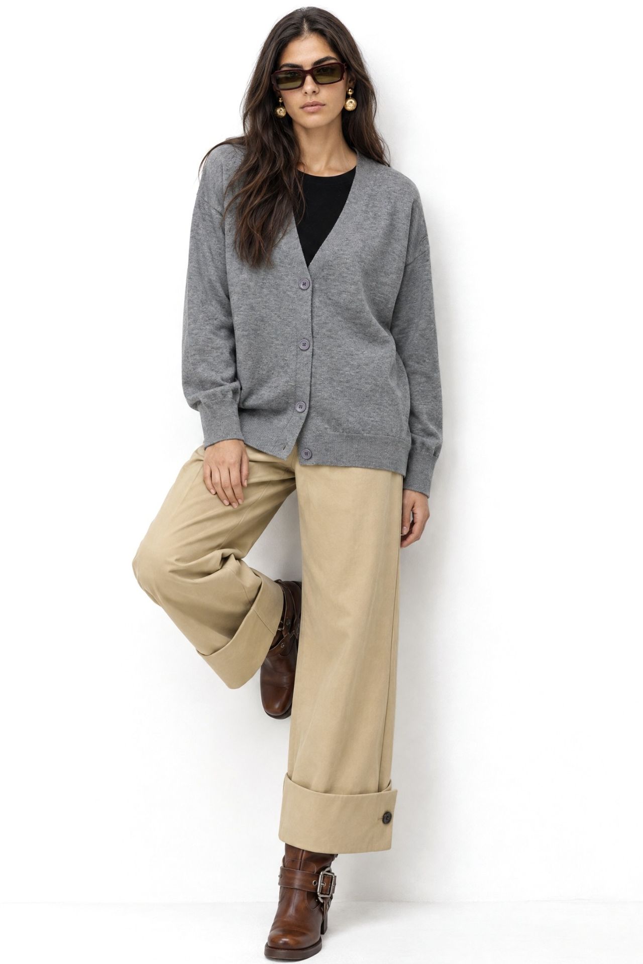 MIXRAY Long Ribbed Knitwear Cardigan with V-neck and Button Closure 3