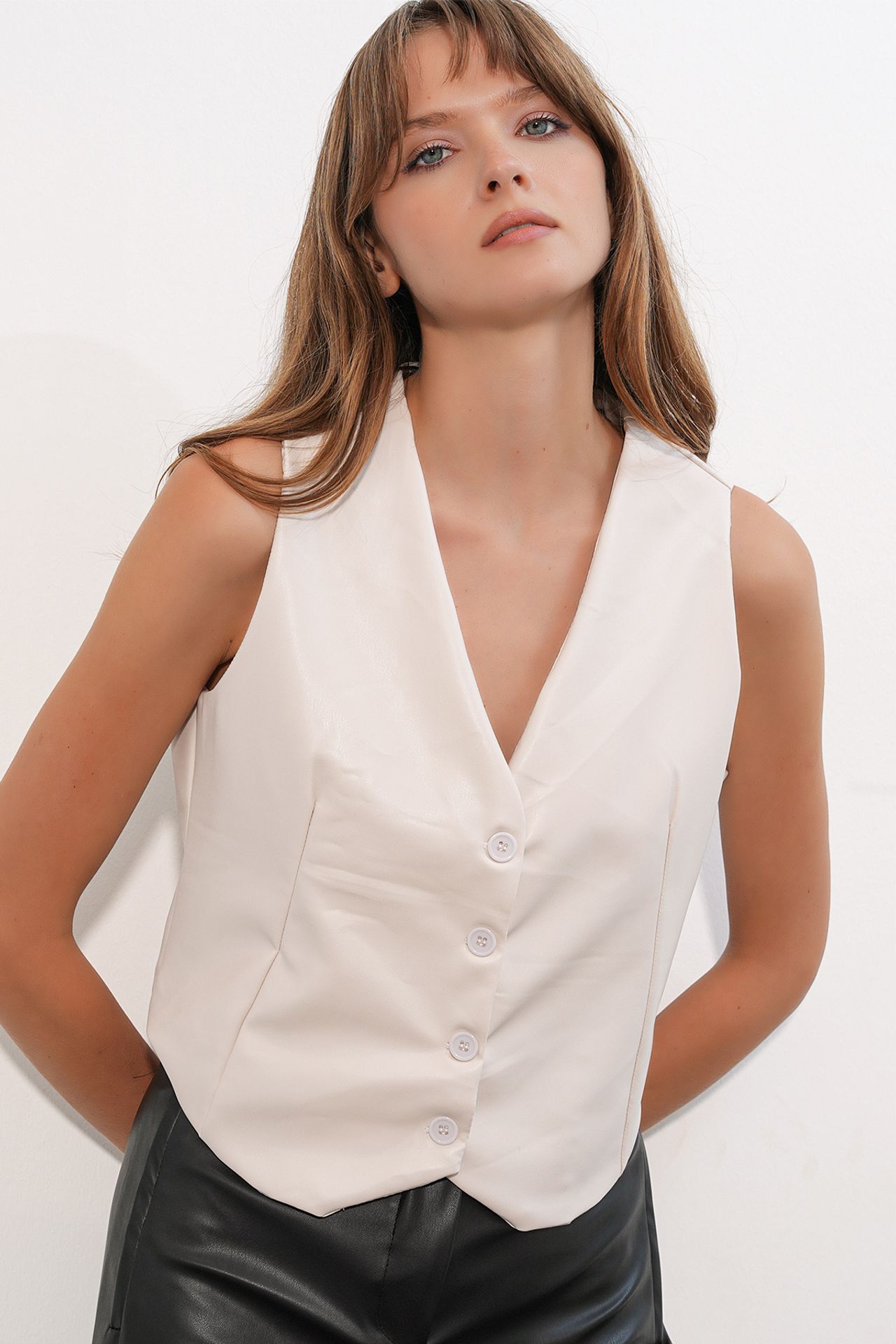 BDART Faux Leather V-Neck Buttoned Crop Vest 3