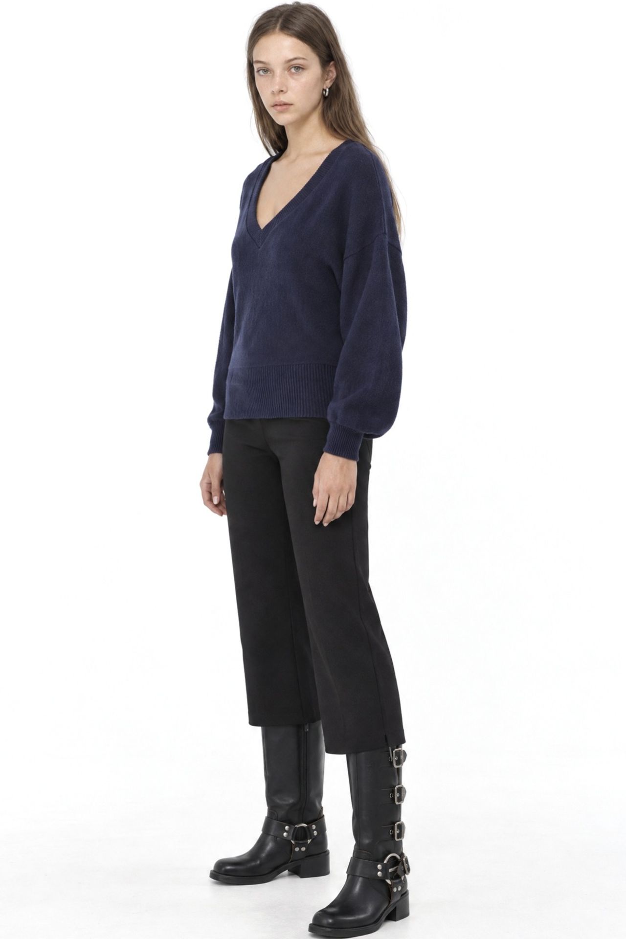 BUSEM Kadın Kısa V Yaka Sweatshirt 2