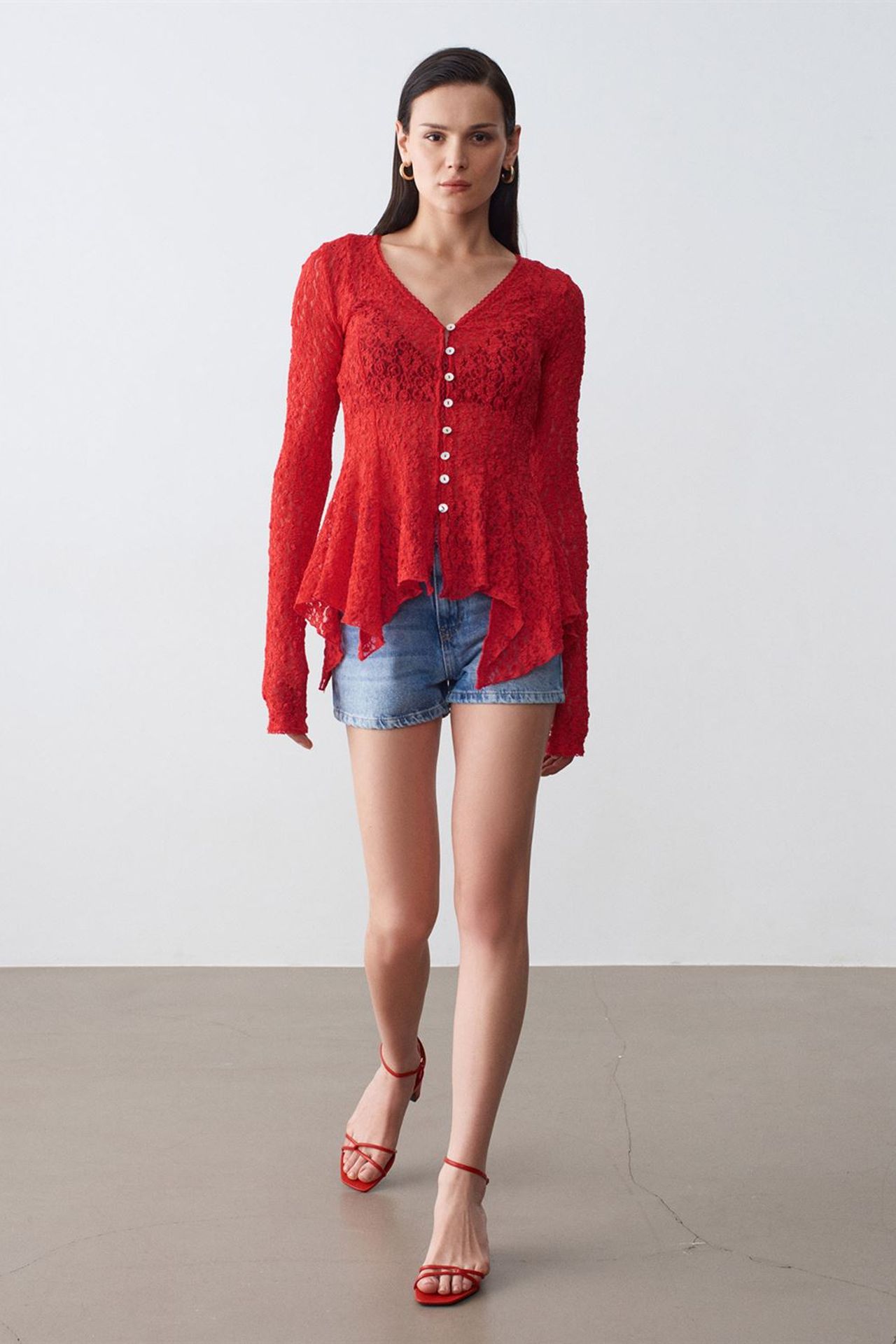 DILVIN Lace V-Neck Button Cardigan 4