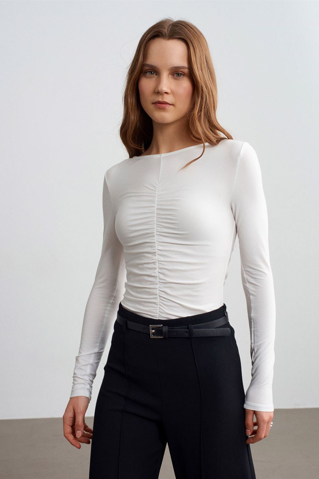DILVIN Slim Fit Kayık Yaka Uzun Kollu Bluz 4