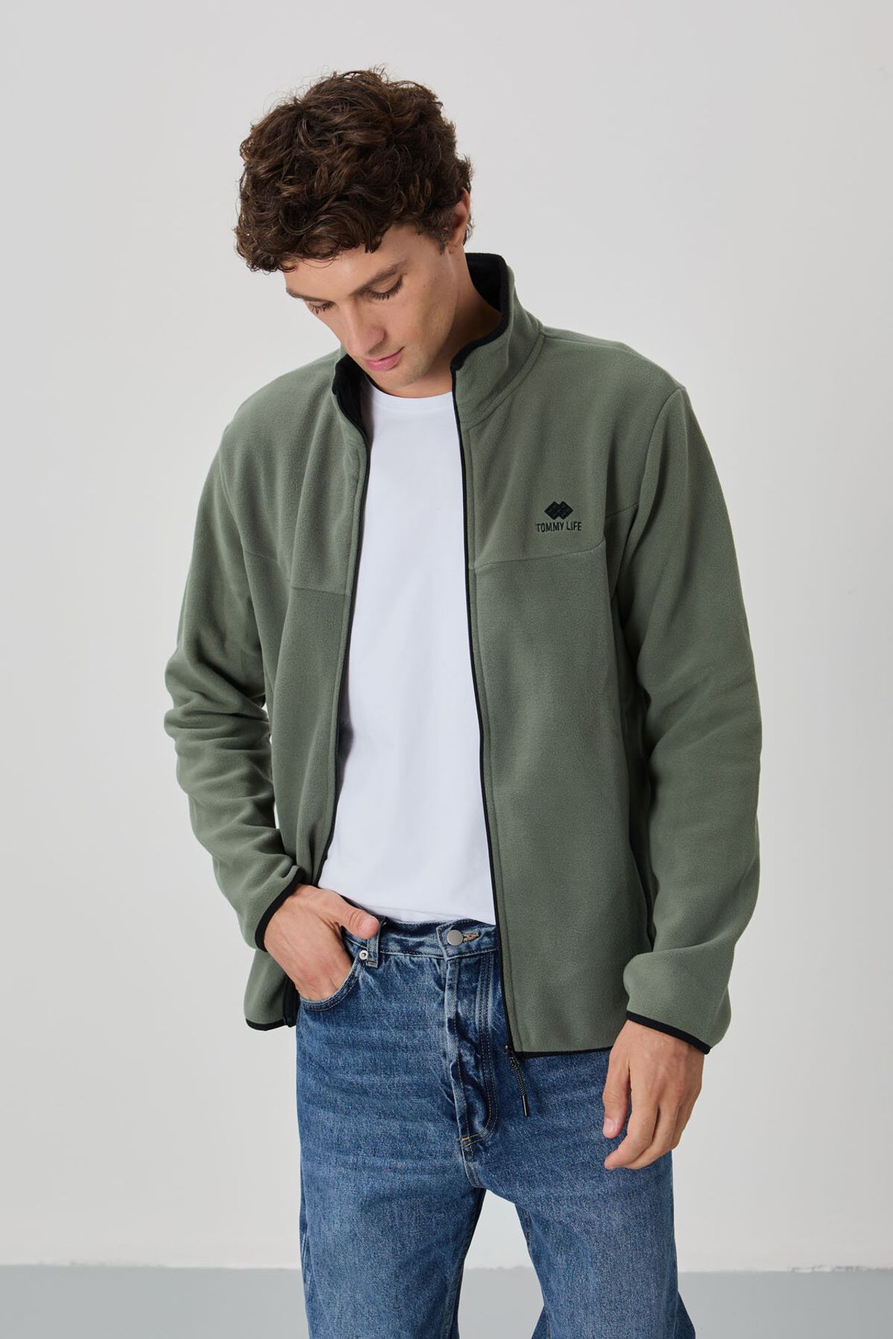 TOMMY Men's Plush Zip-Front Sweatshirt 3