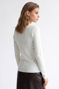 white-image-5