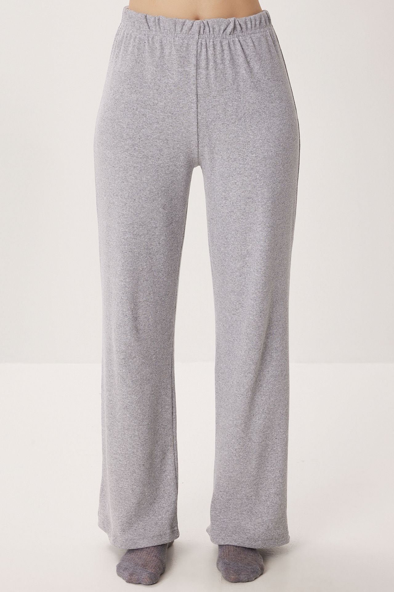 ISTANBUL V-neck Buttoned Long Cardigan and Pants Pajama Set