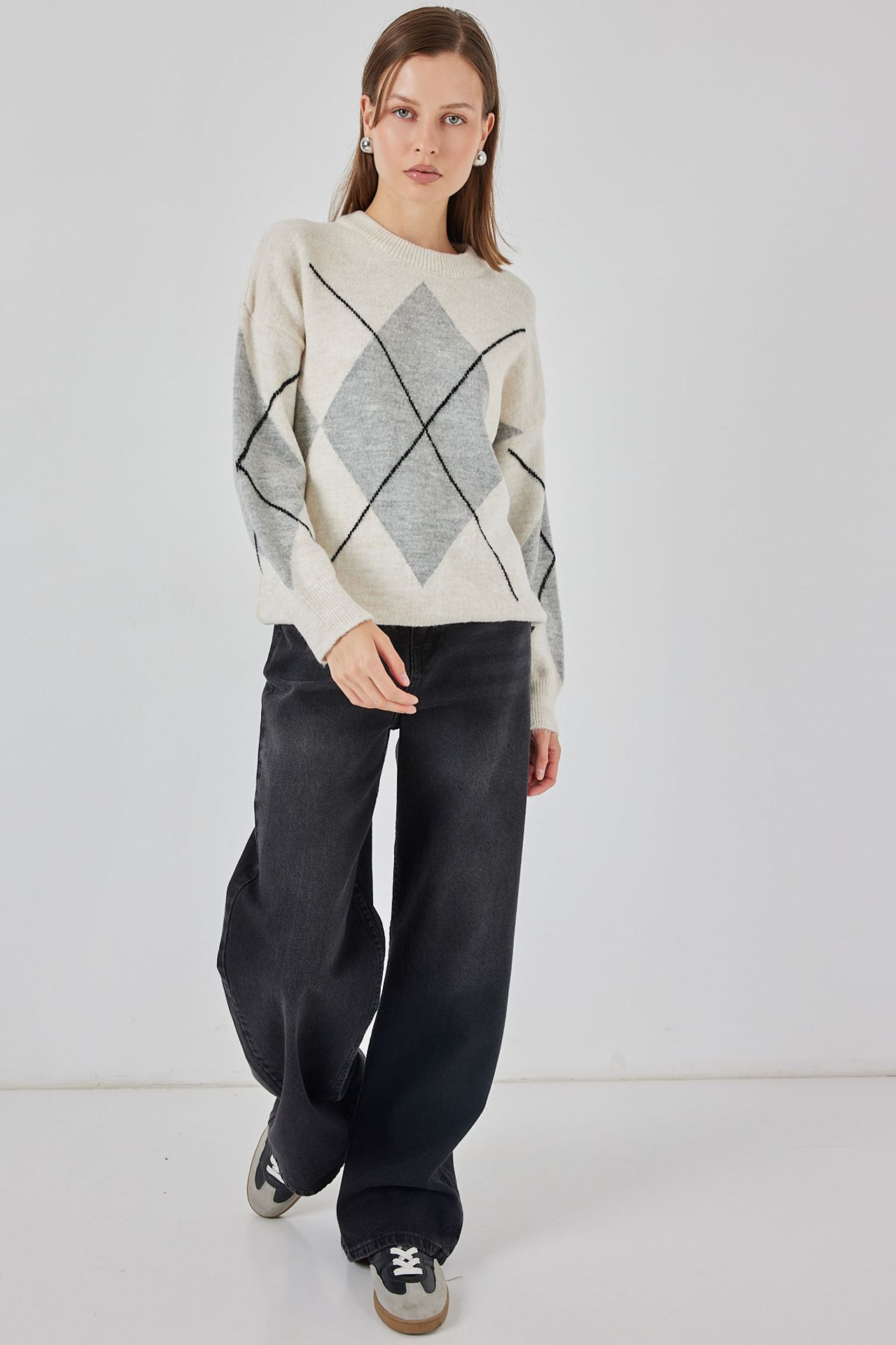 BDART Oversized Argyle Crew Neck Jumper 2