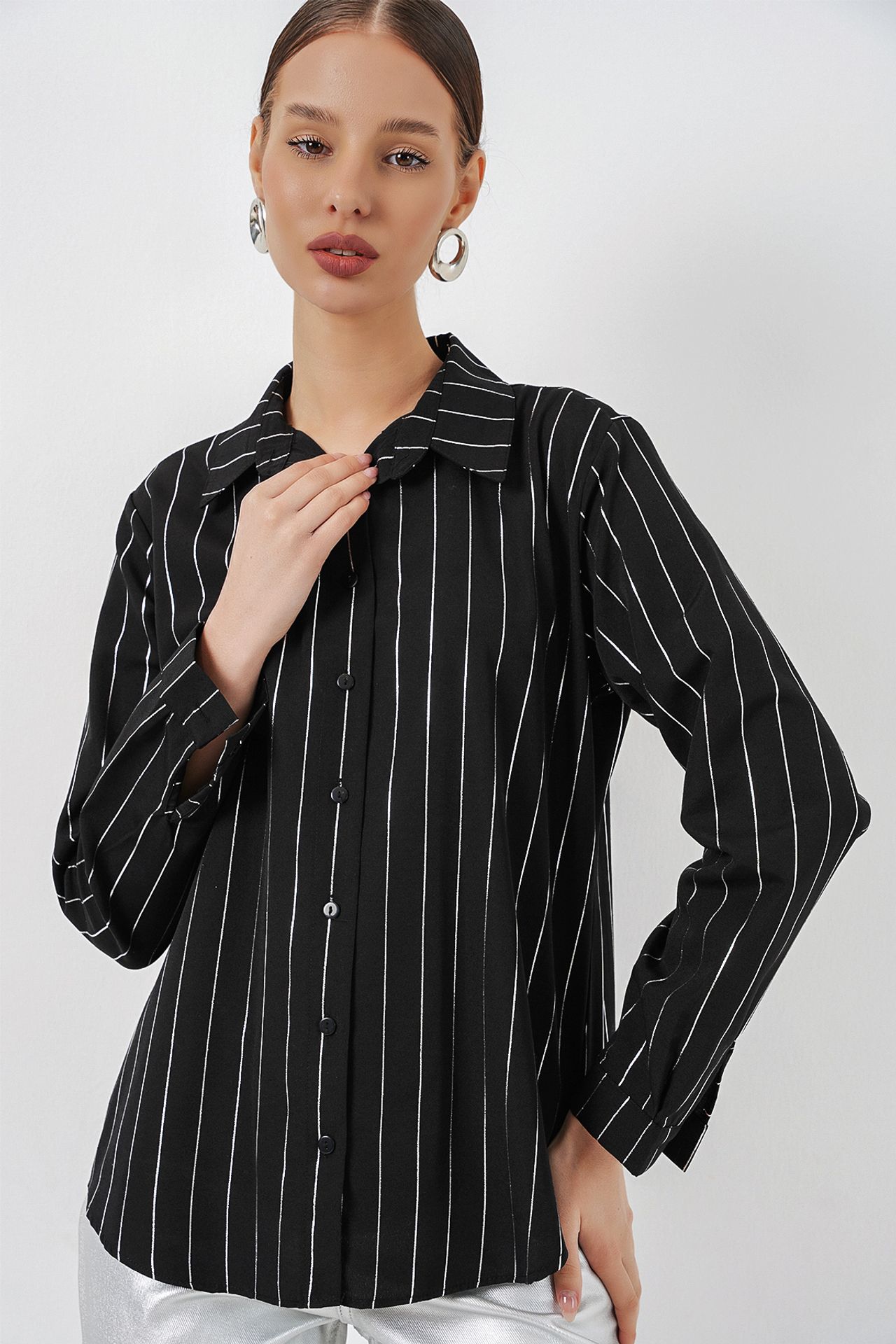 BDART Oversized Abstract Print Button-Front Shirt 1