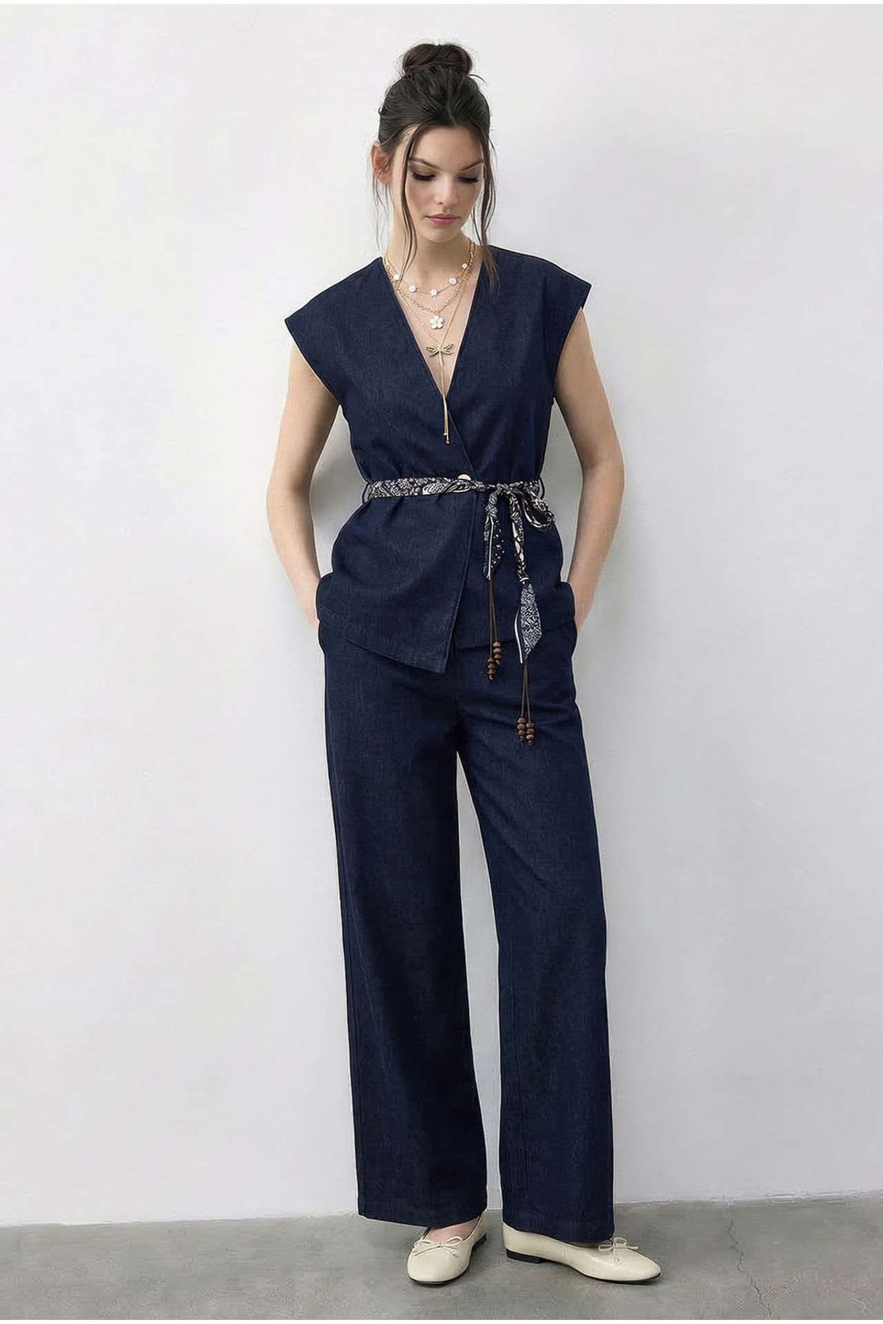 LUCCI Belted V-Neck Vest and Wide-Leg Trousers Set 1