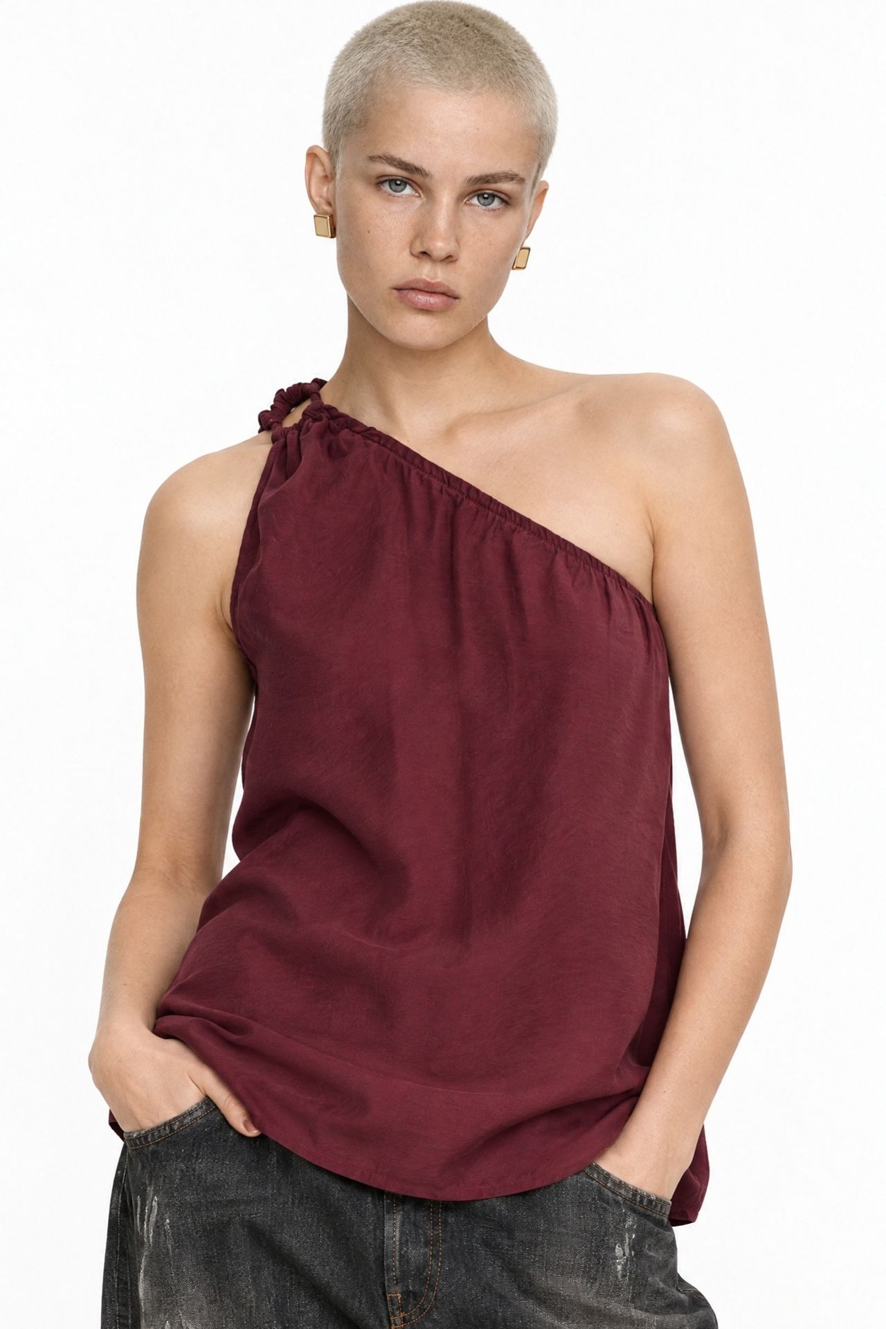 Mixray Asymmetrical Collar Accessory Detailed Top 1
