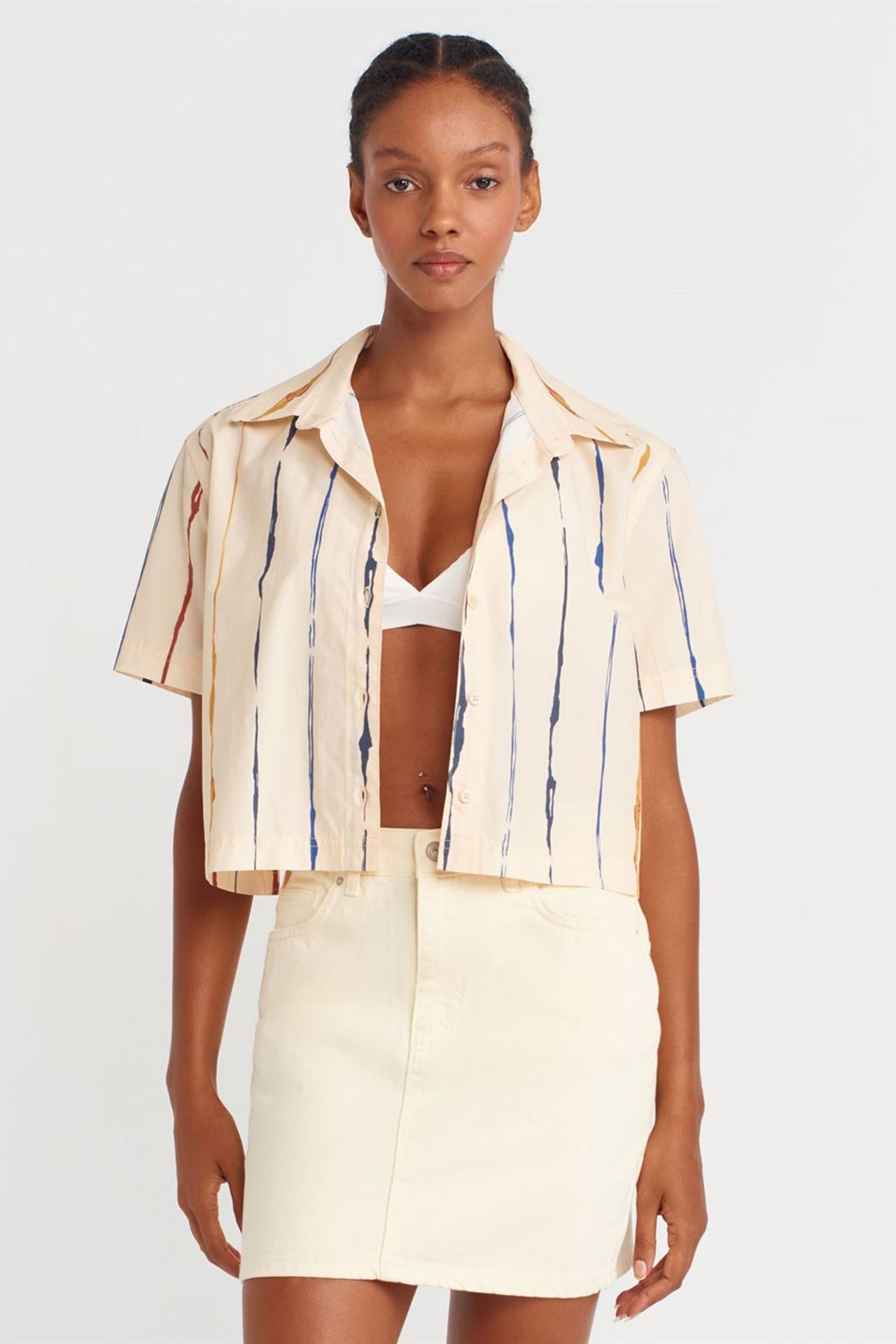 DILVIN Women’s Striped Crop Shirt 1