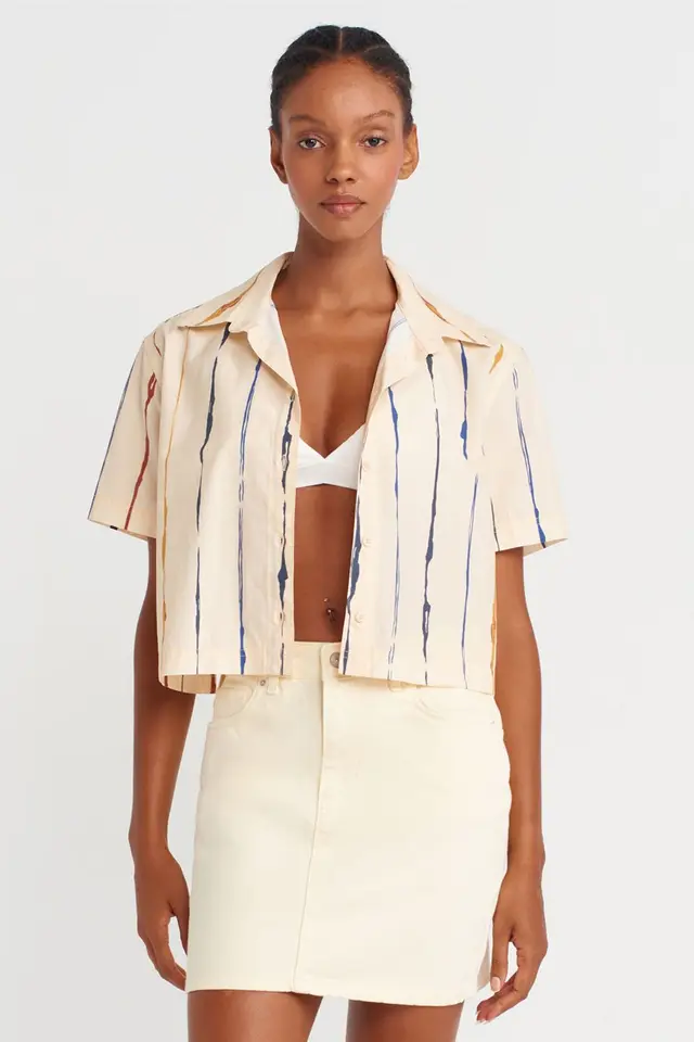 DILVIN Women’s Striped Crop Shirt