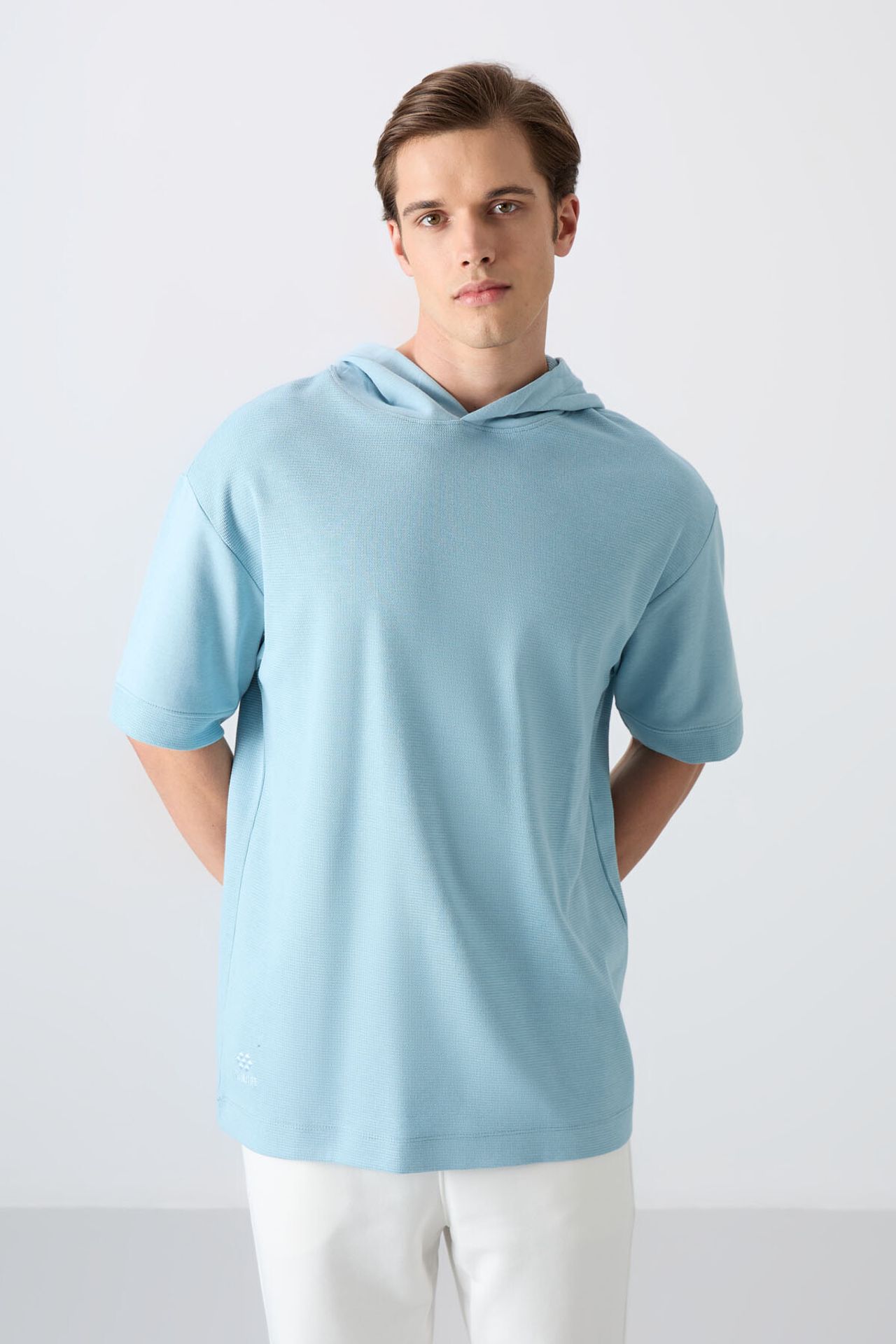 TOMMY Oversized Hooded Short-sleeve T-shirt 1