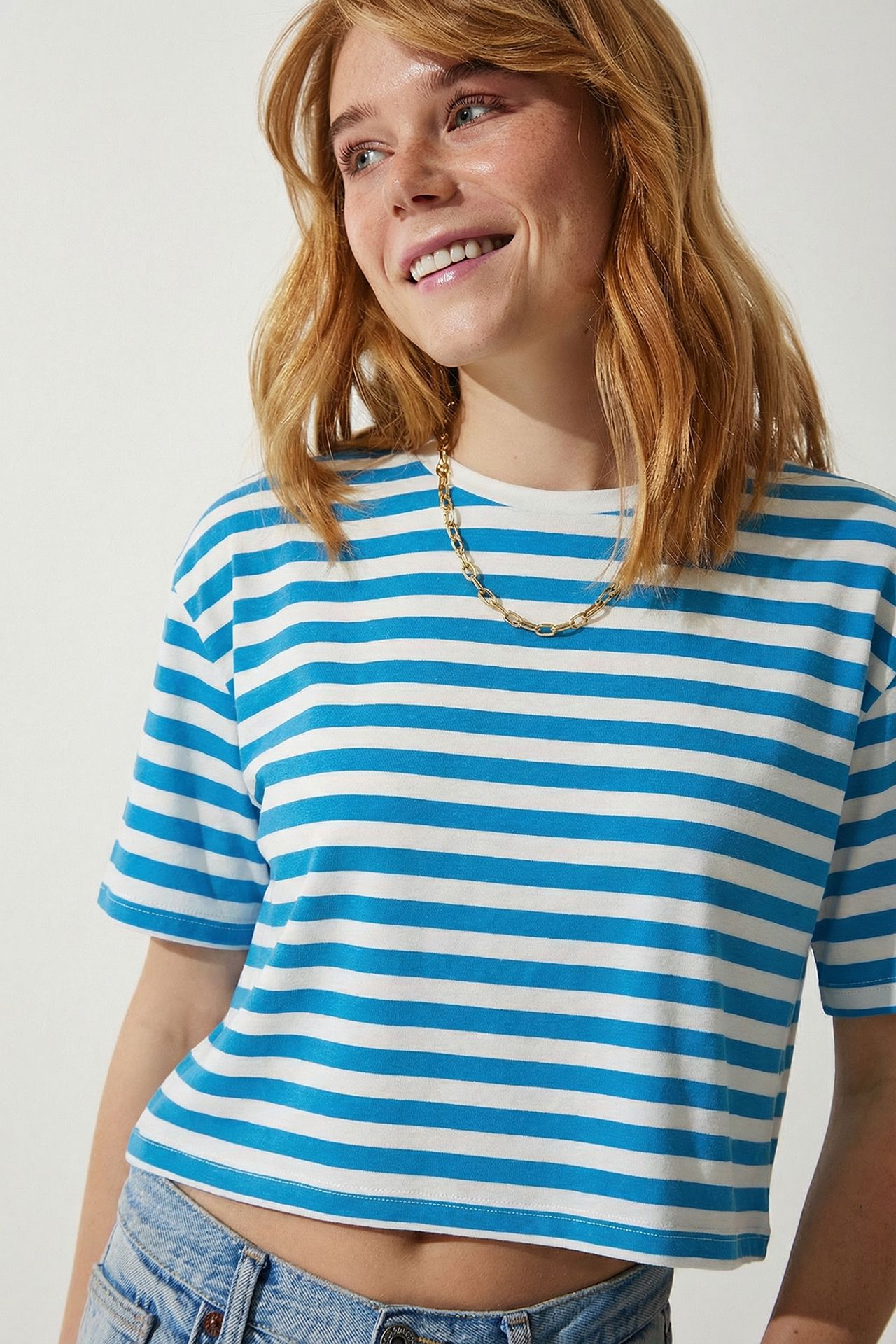 ISTANBUL Oversized Striped Crop Crew-Neck T-Shirt 2