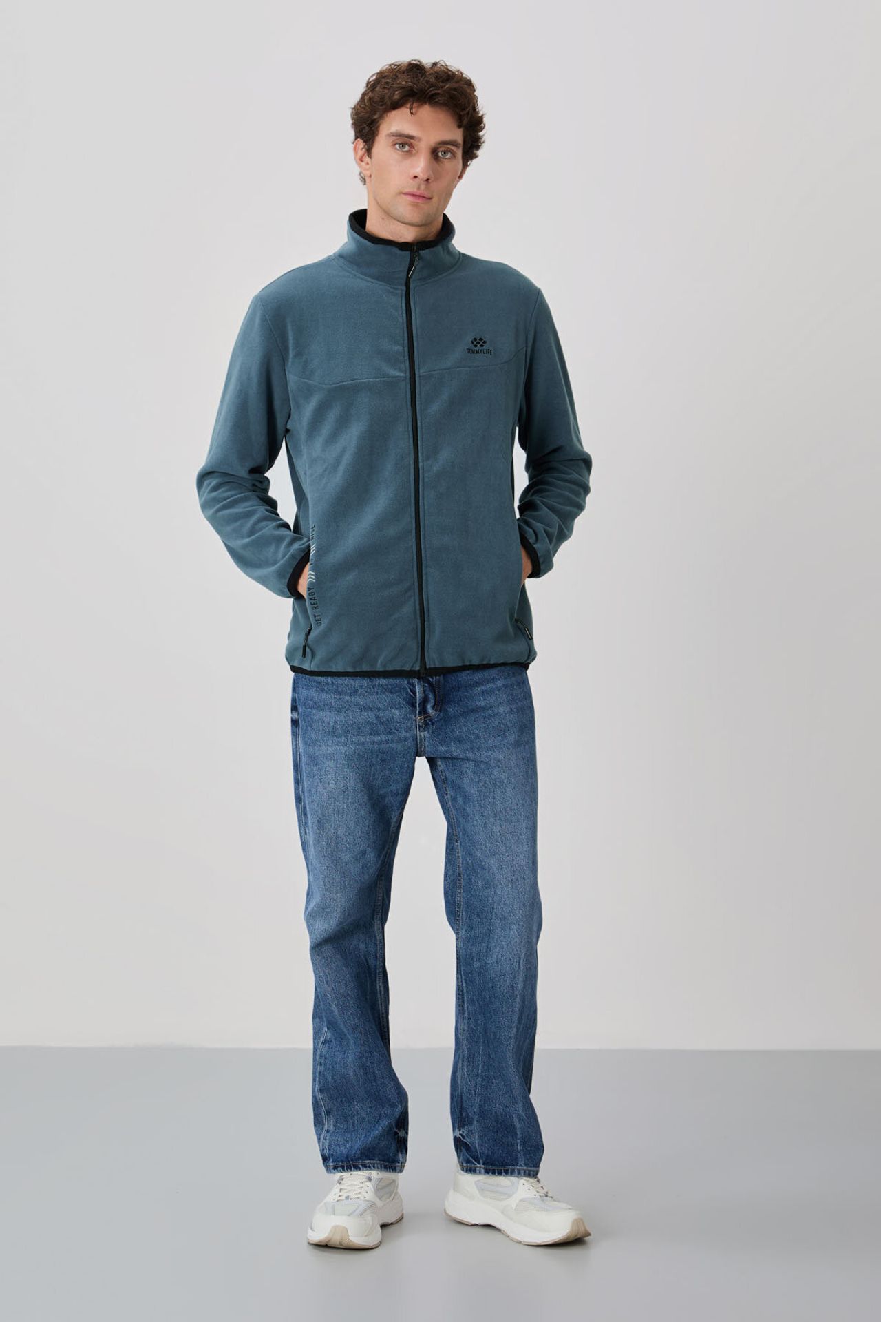 TOMMY Men's Plush Zip-Front Sweatshirt 5