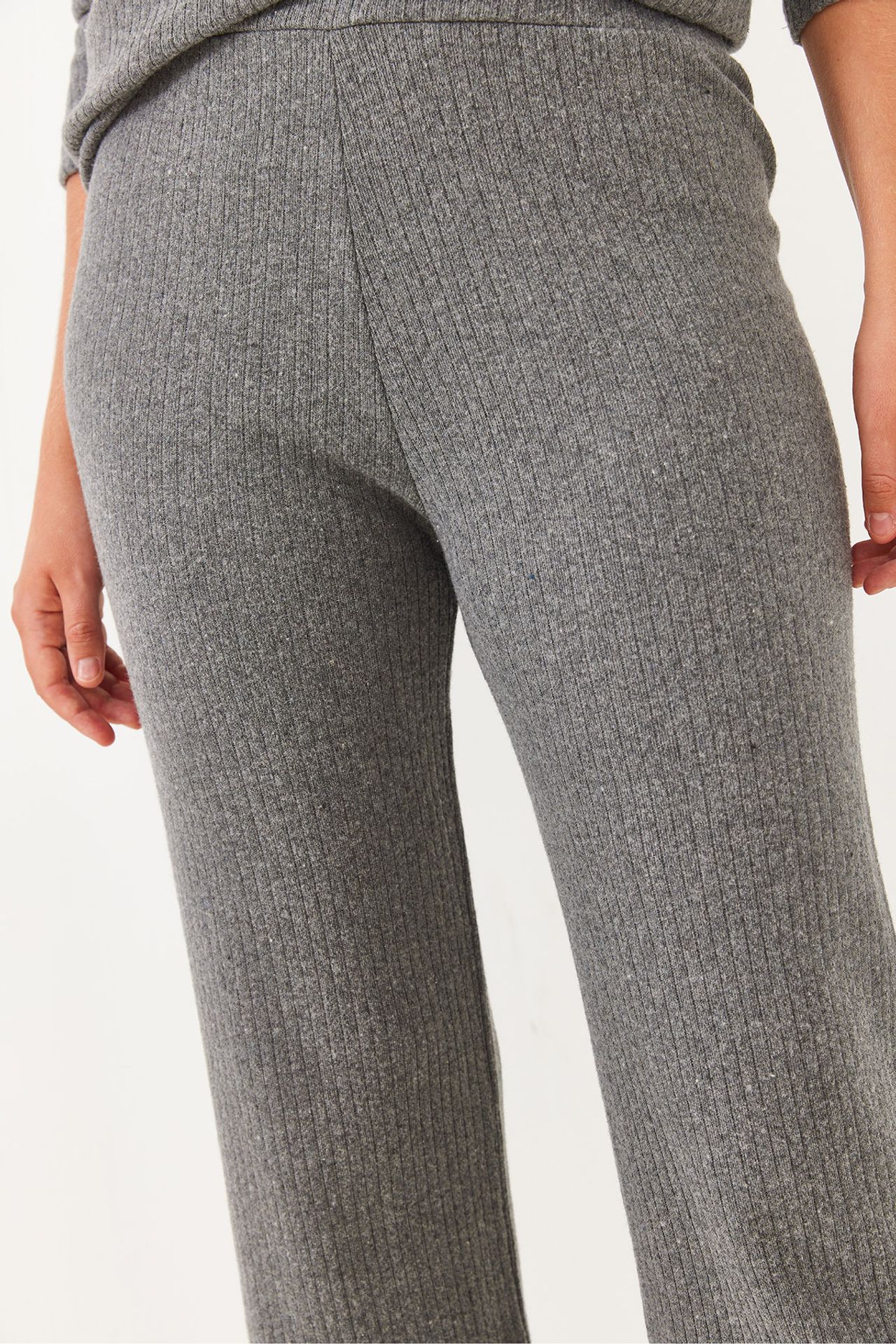 LUCCI Ribbed Textured Crew Neck Sweater and Pants Set 4