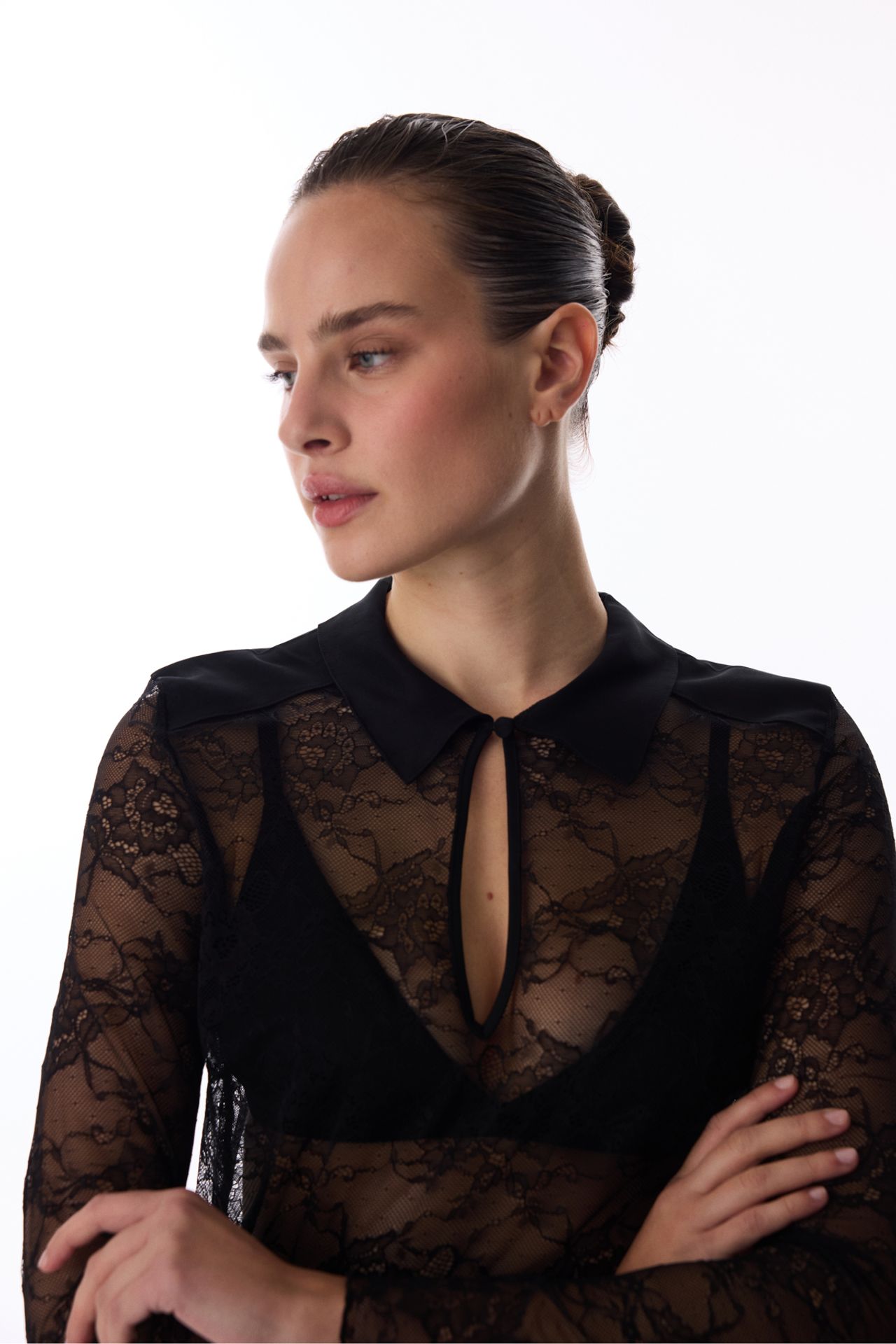 PENTI Women's Lace T-Shirt 3