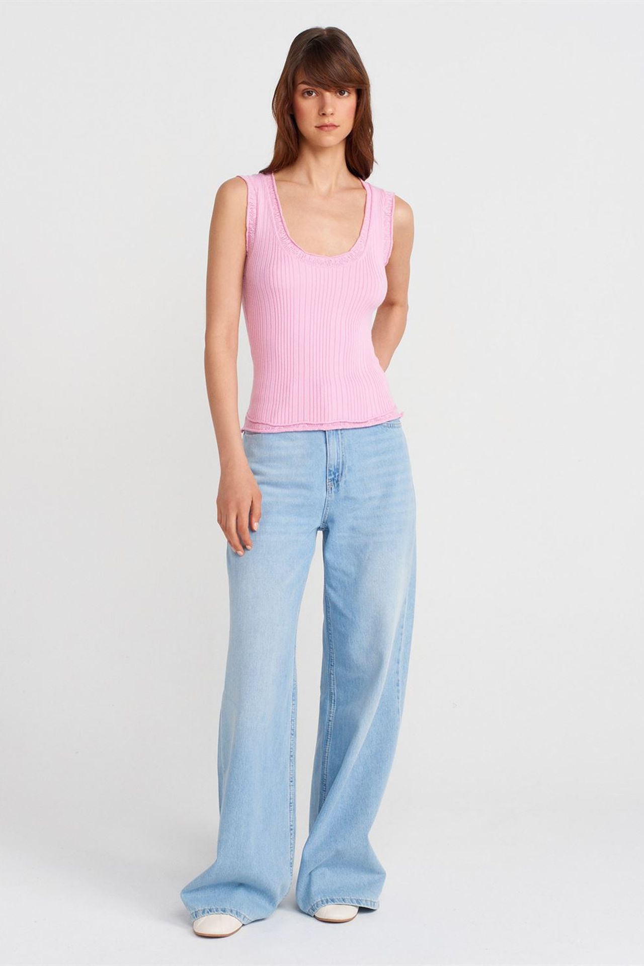 DILVIN Ribbed Sleeveless Cami Blouse 4