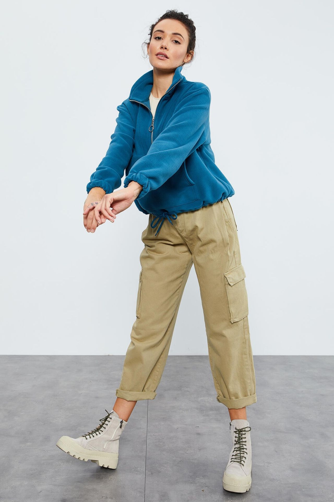 TOMMY Oversized Half-zip Plush Sweatshirt 2