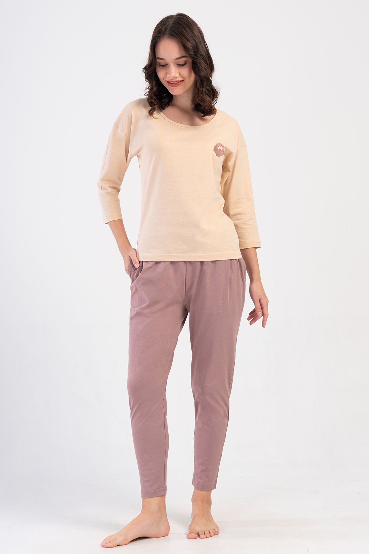 YAKE 2 Parçalı Kapri Pijama Takımı 1
