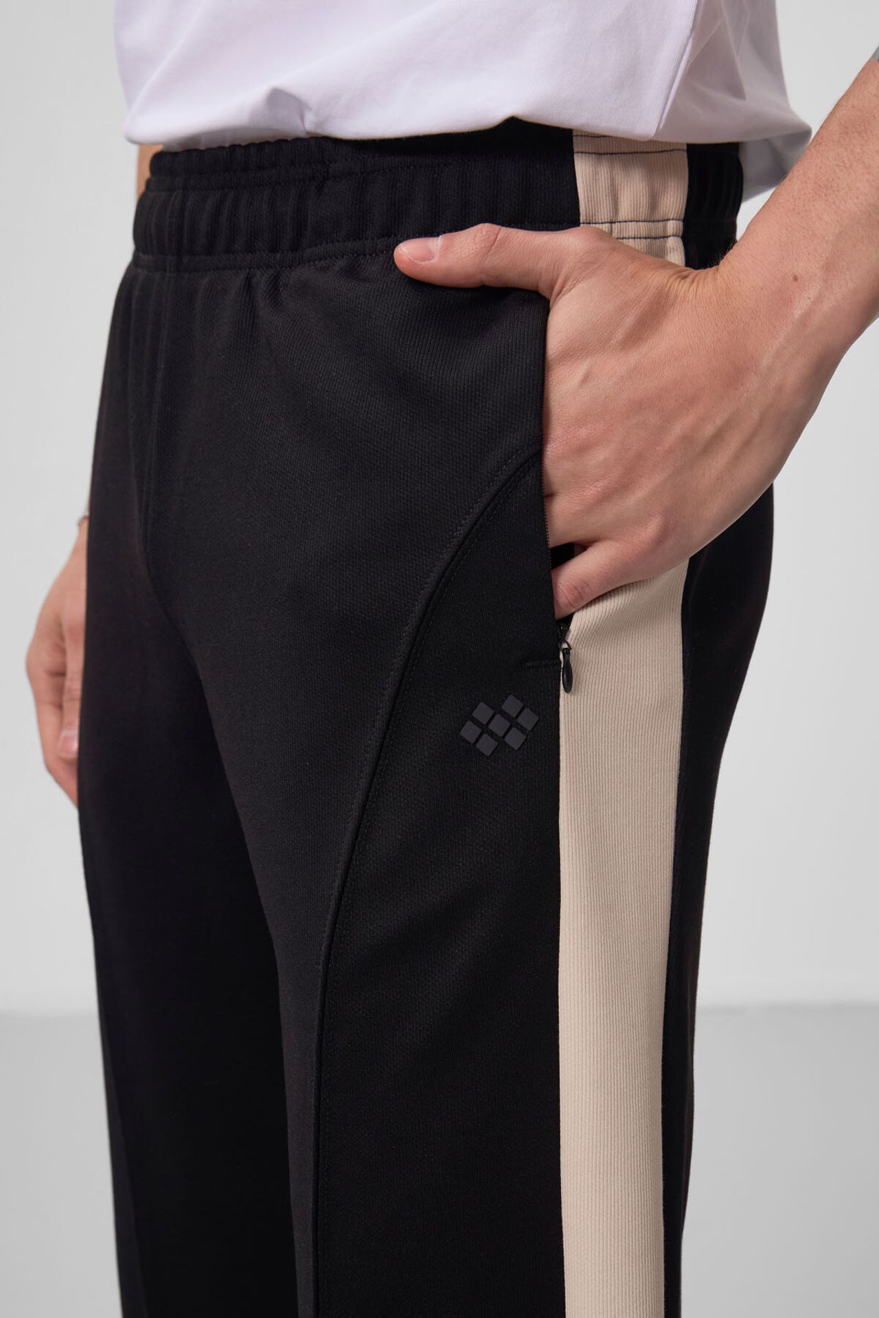 TOMMY Men's Color-Blocked Palazzo Pants 5