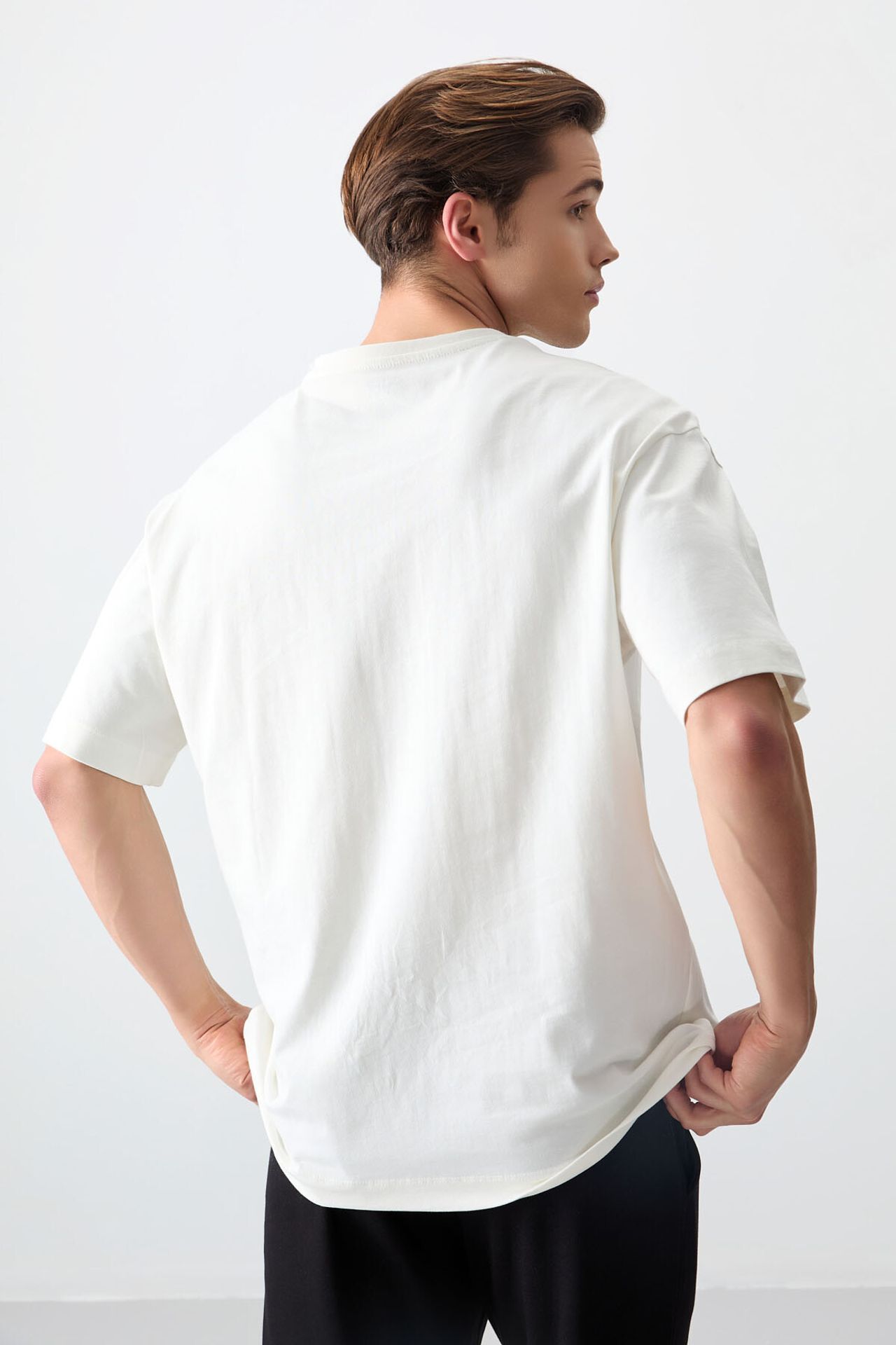 TOMMY Oversized Cotton Text Print Crew Neck T-Shirt 6
