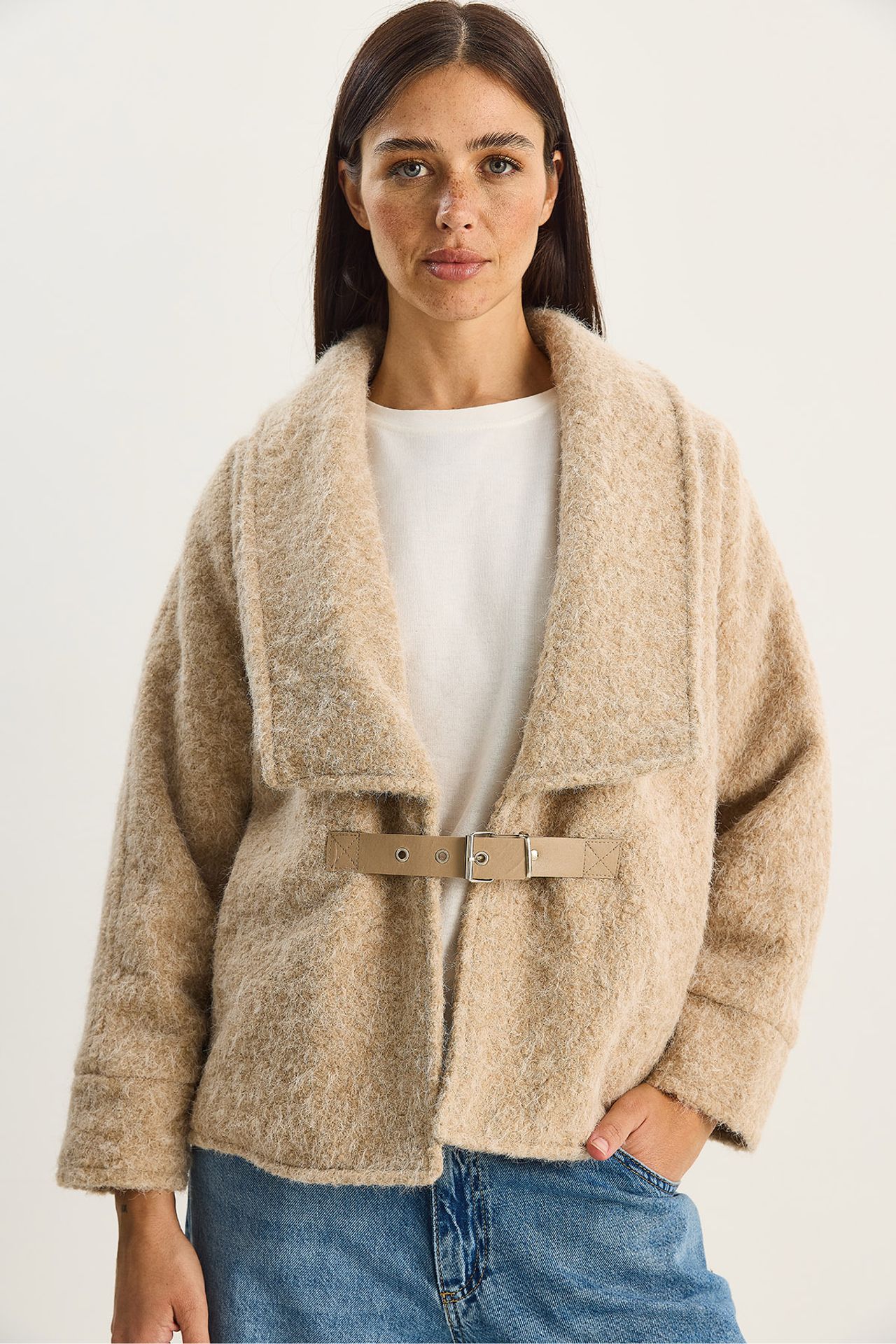 LUCCI Coat with Belt Detail