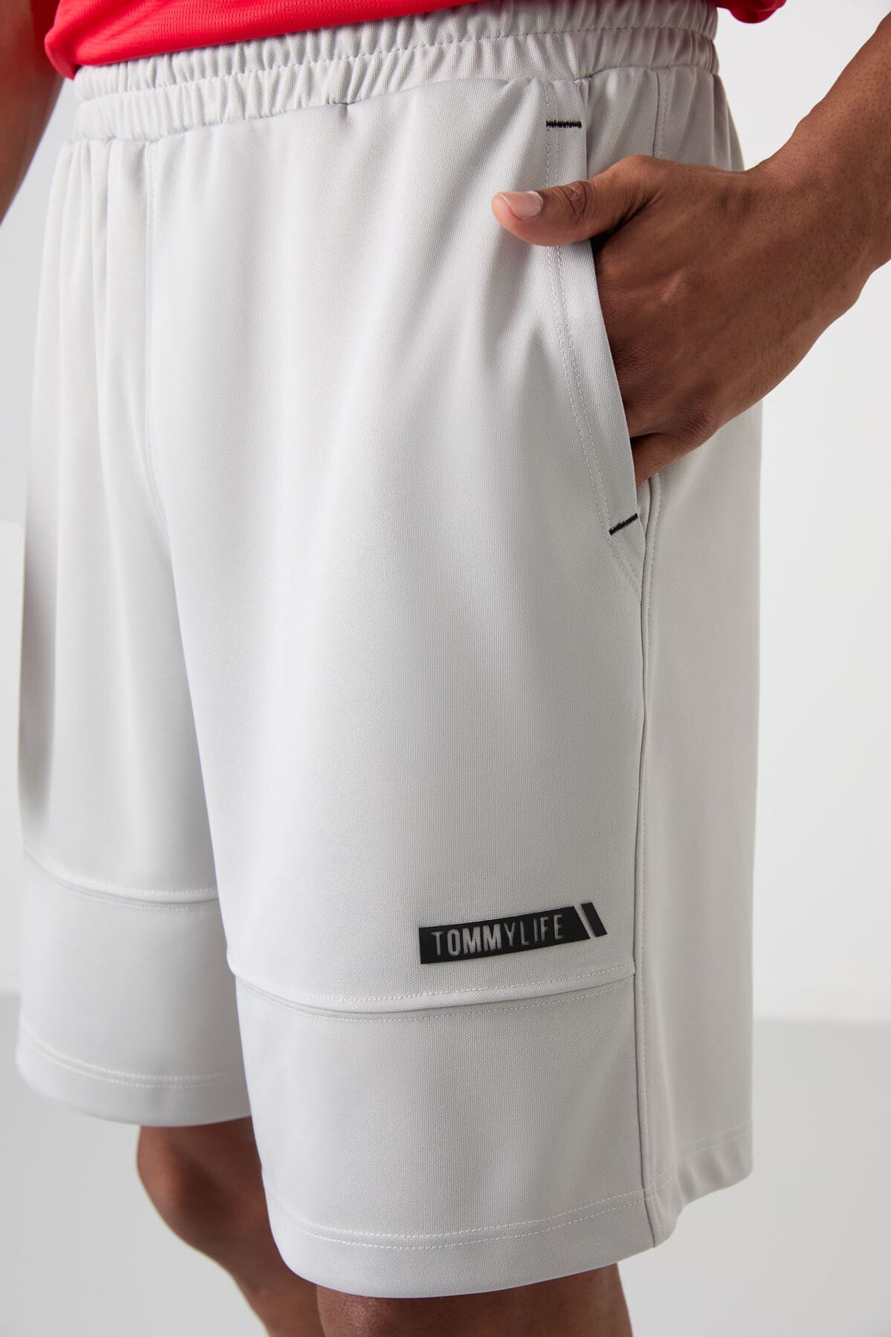 TOMMY Men's Solid Sweat Shorts 3