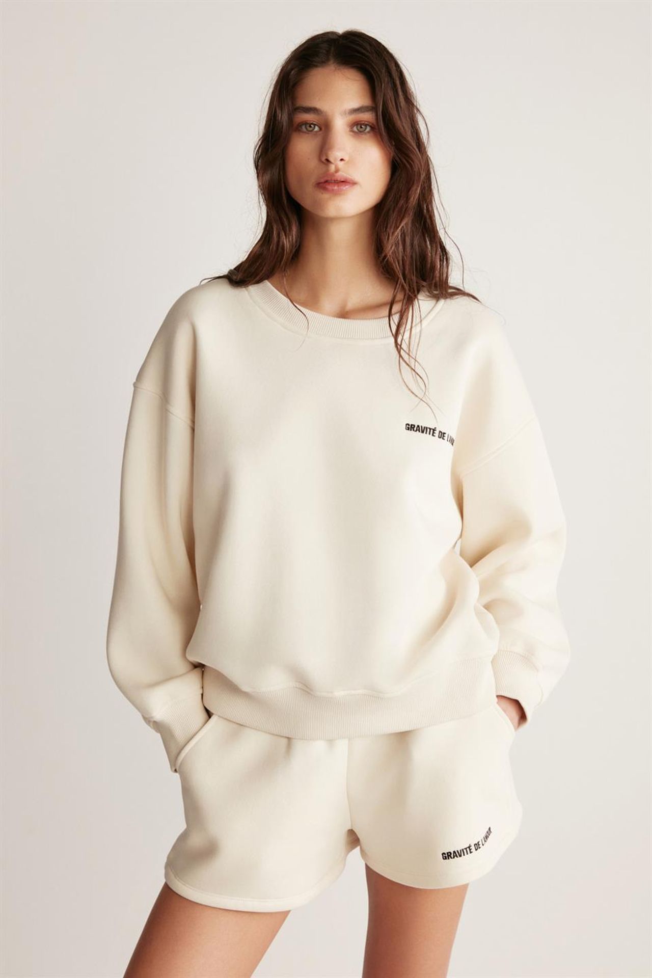 GRIMELANGE Oversized Crew Neck Sweatshirt 5