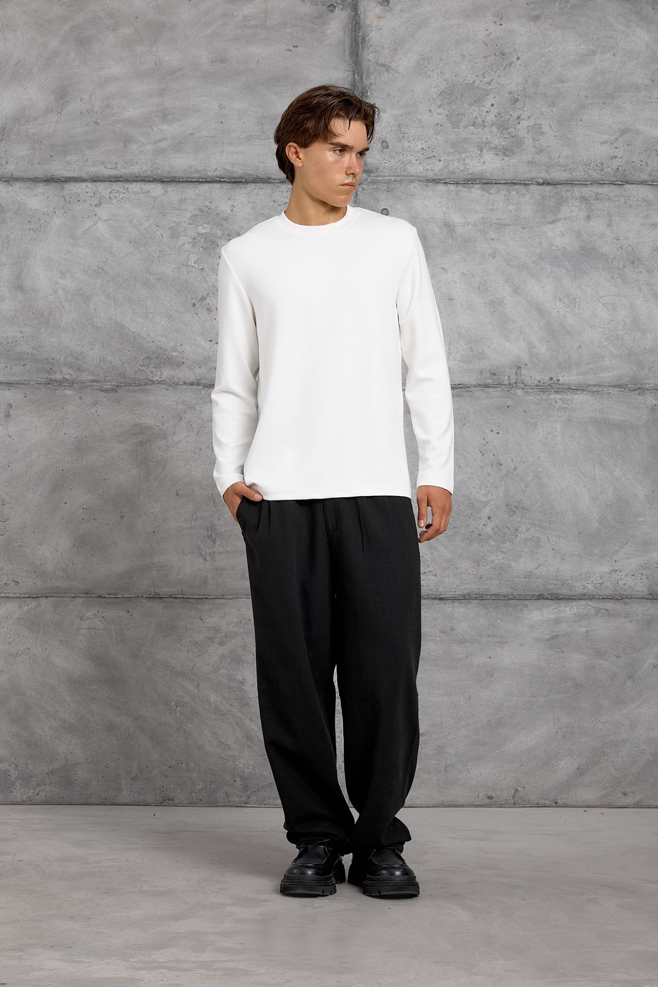 NOMARC Normal Kalıp Bisiklet Yaka Sweatshirt 2