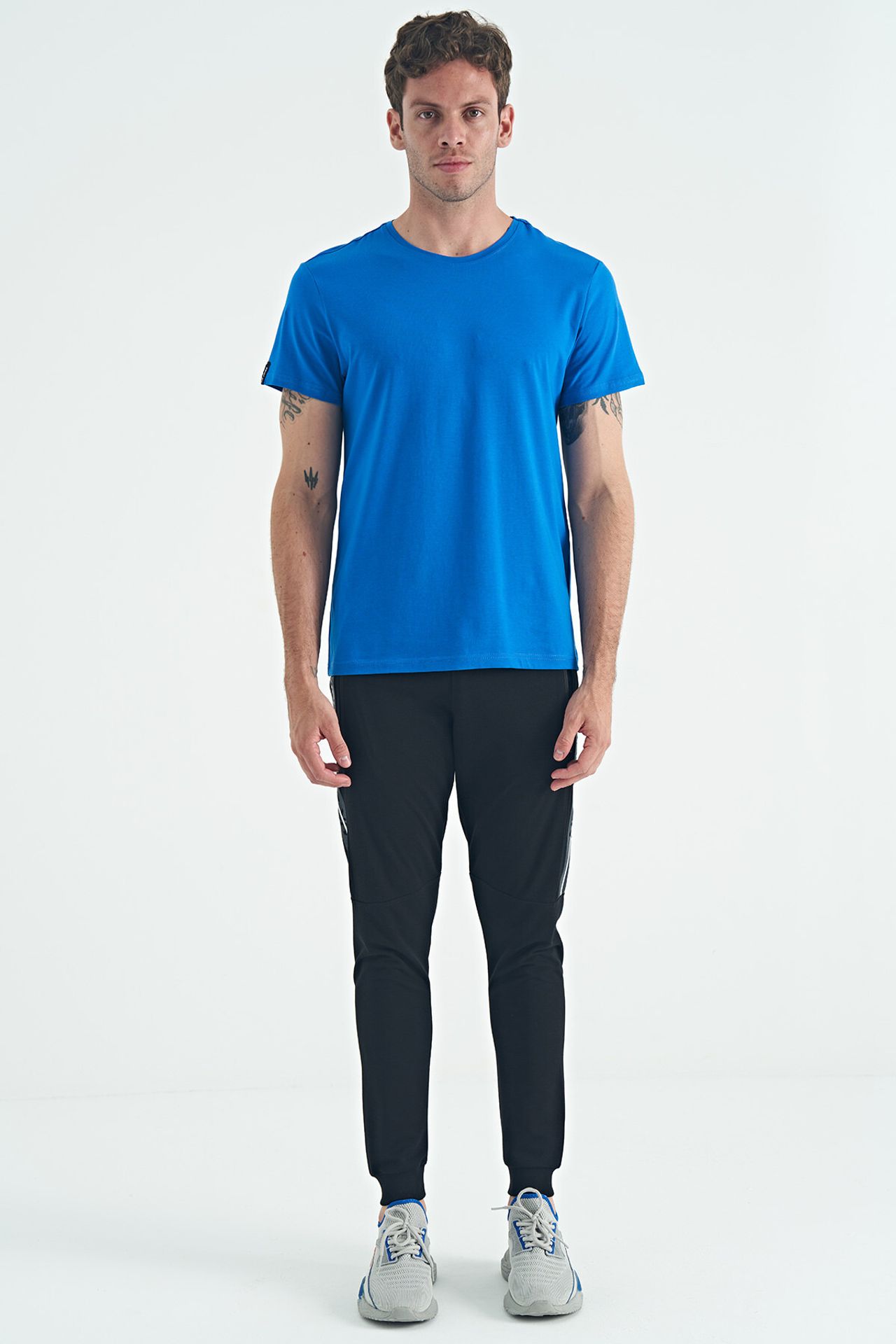 TOMMY Men's Cotton Elastane Crew Neck T-Shirt 2