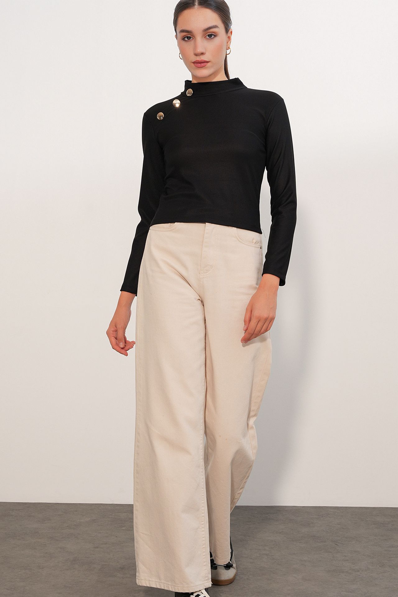 BDART Women's Blouse 2