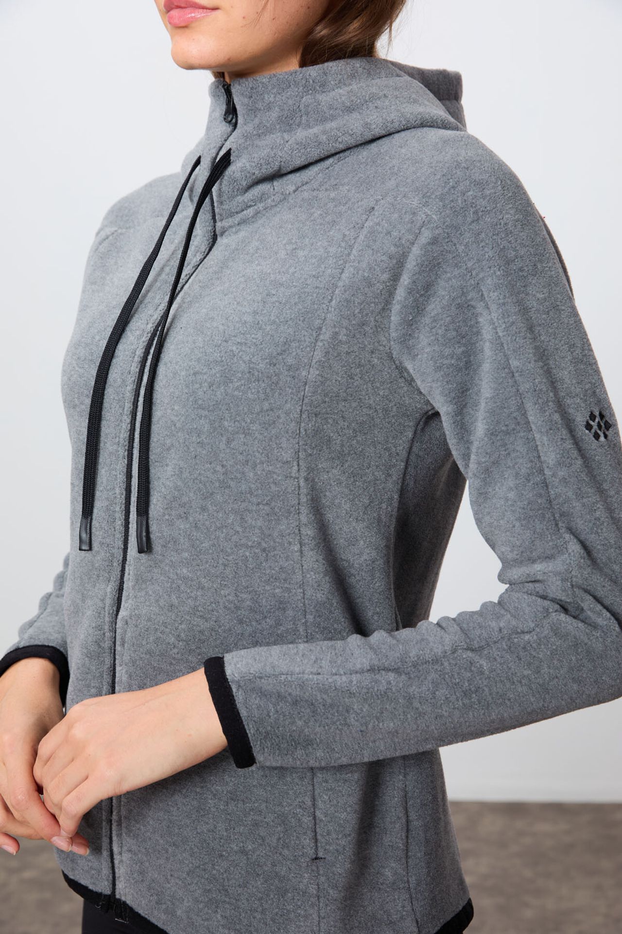 TOMMY Women's Plush Zip-up Hooded Sweatshirt 5