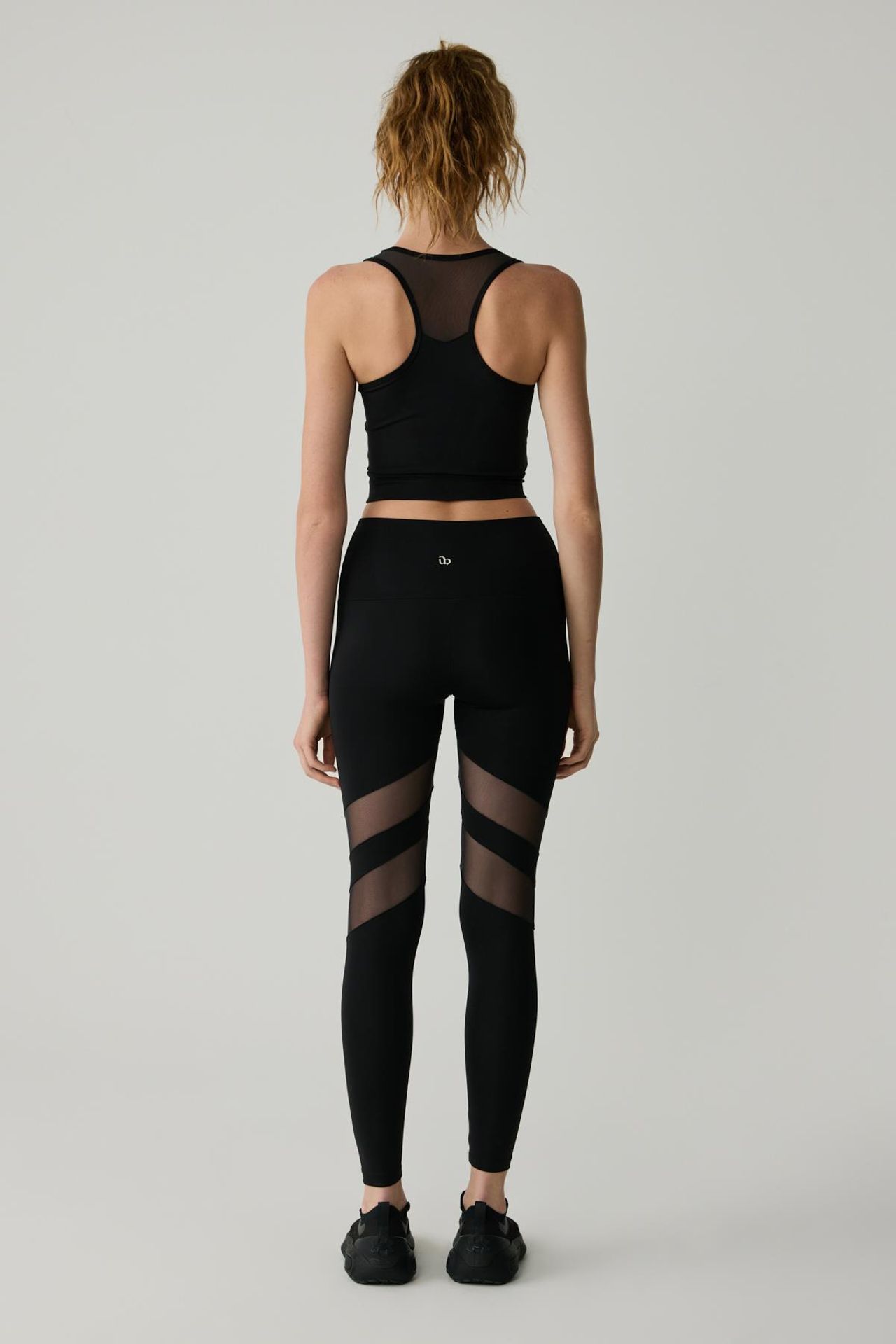 GRIMELANGE Streamlined Pull-On Active Top 6