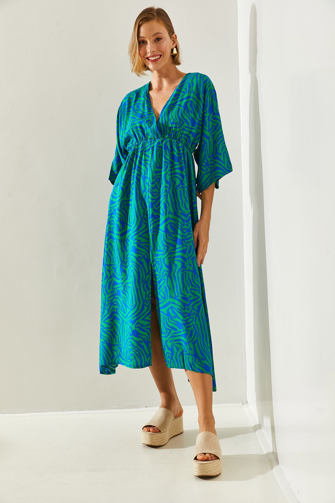 LUCCI Abstract V-neck Midi Dress