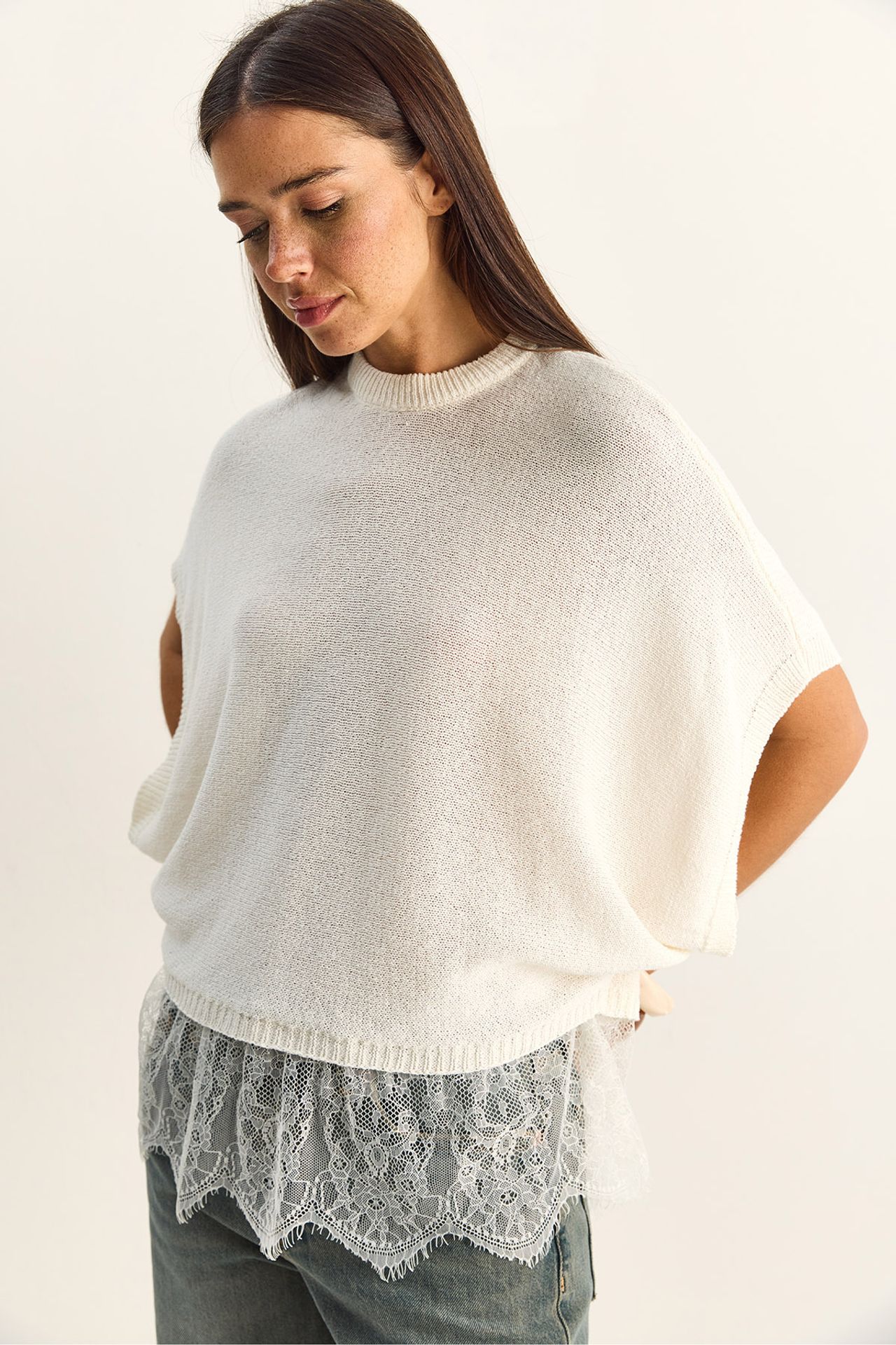 LUCCI Oversized Lace Knit Top With Half Turtleneck 4