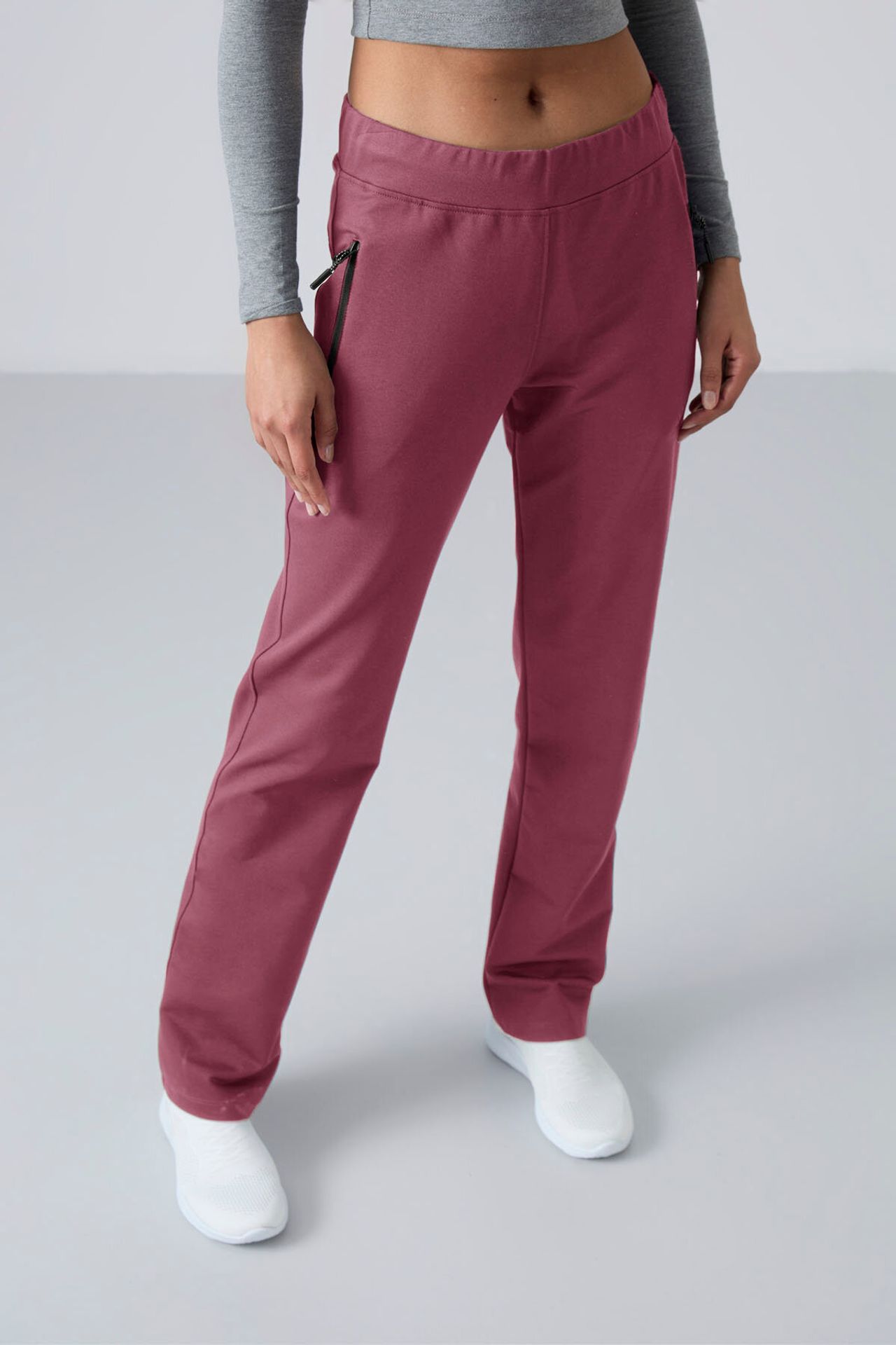 TOMMY Women's Straight-leg Fleece Sweatpants 4