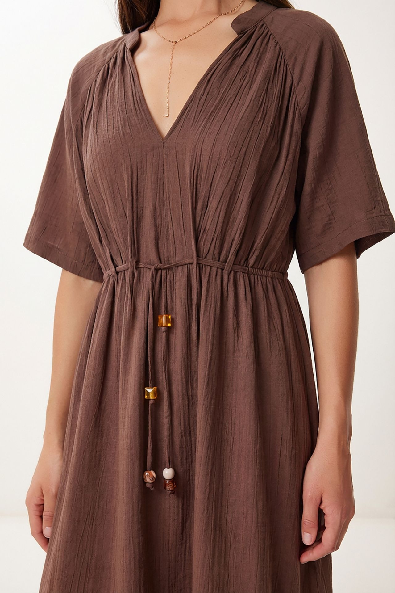 ISTANBUL Solid Chiffon Midi Dress With Tie Detail 3